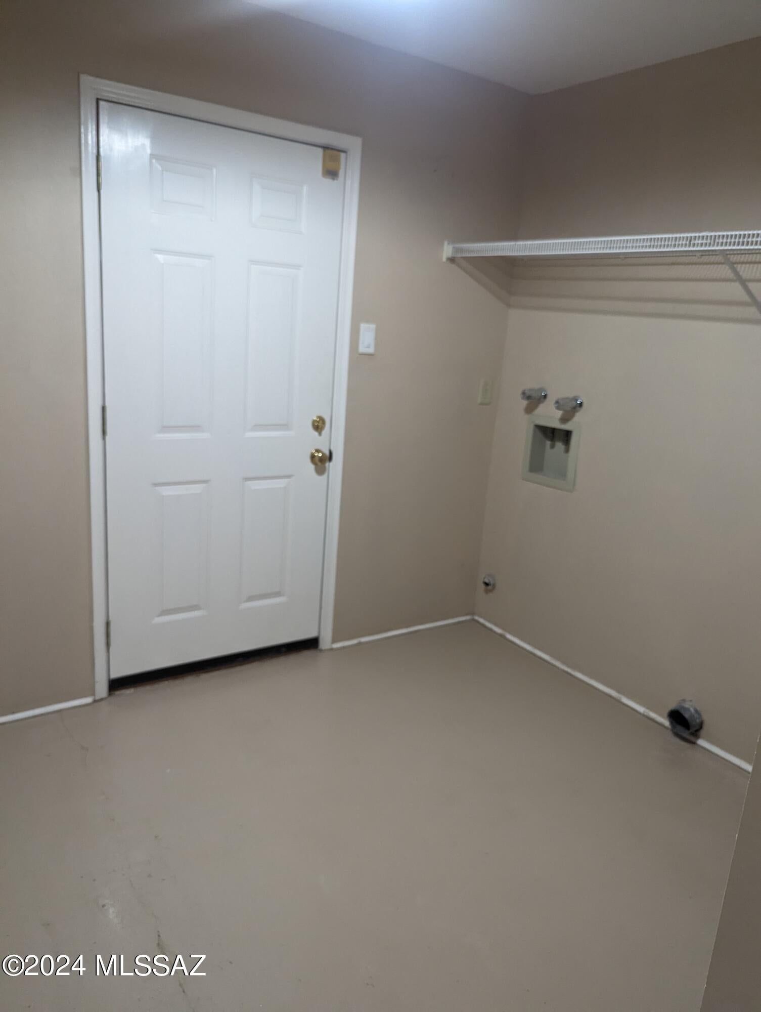 Valley View East NO. 7 (1-44) - Residential Lease