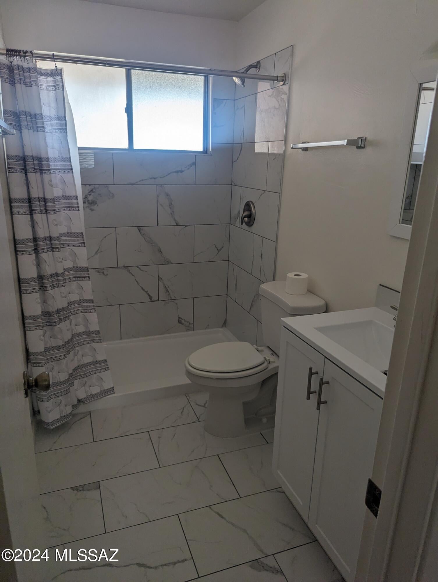 Valley View East NO. 7 (1-44) - Residential Lease