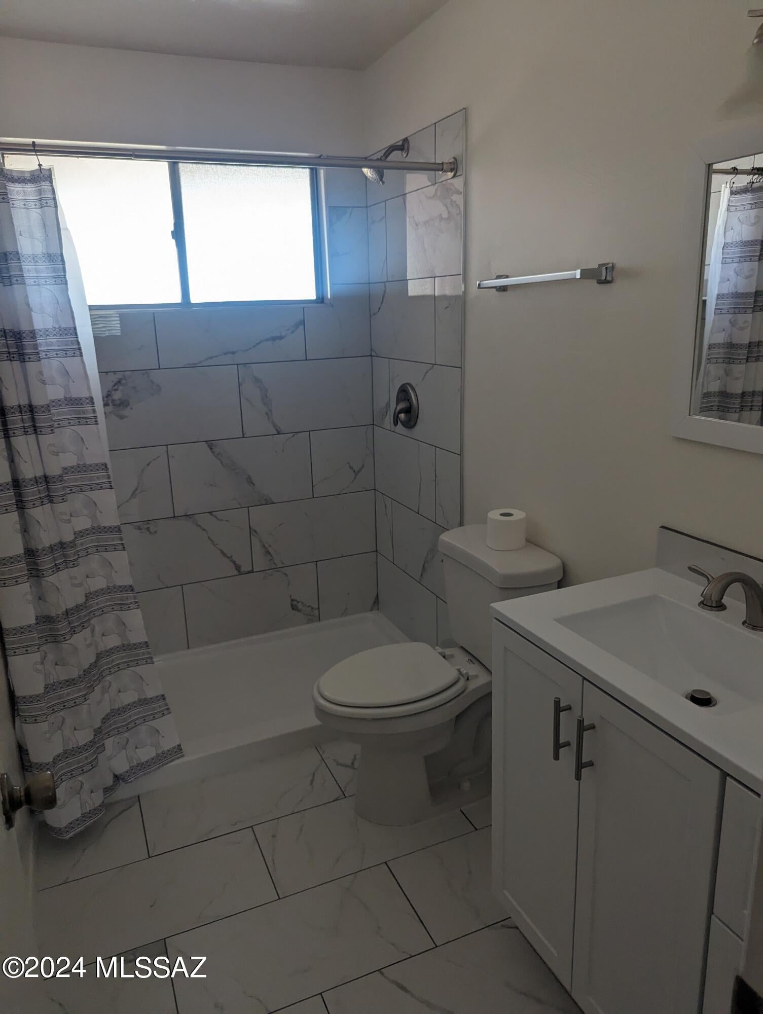 Valley View East NO. 7 (1-44) - Residential Lease
