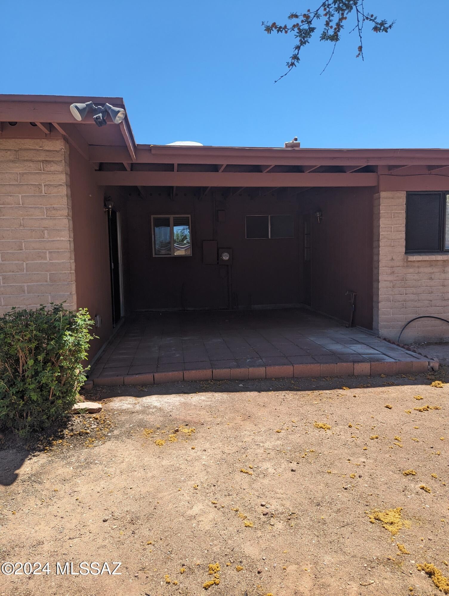 Valley View East NO. 7 (1-44) - Residential Lease