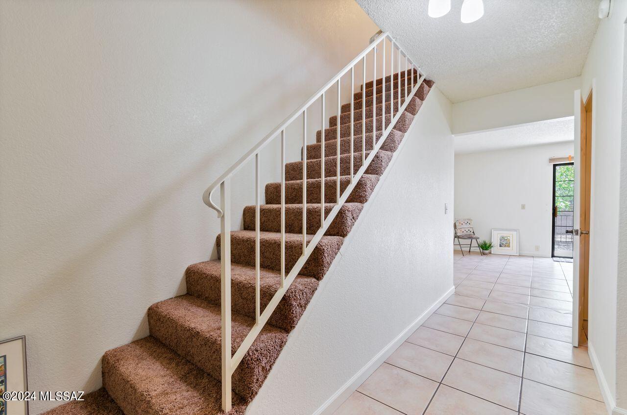 Conquistador Plaza (1-10) - Residential