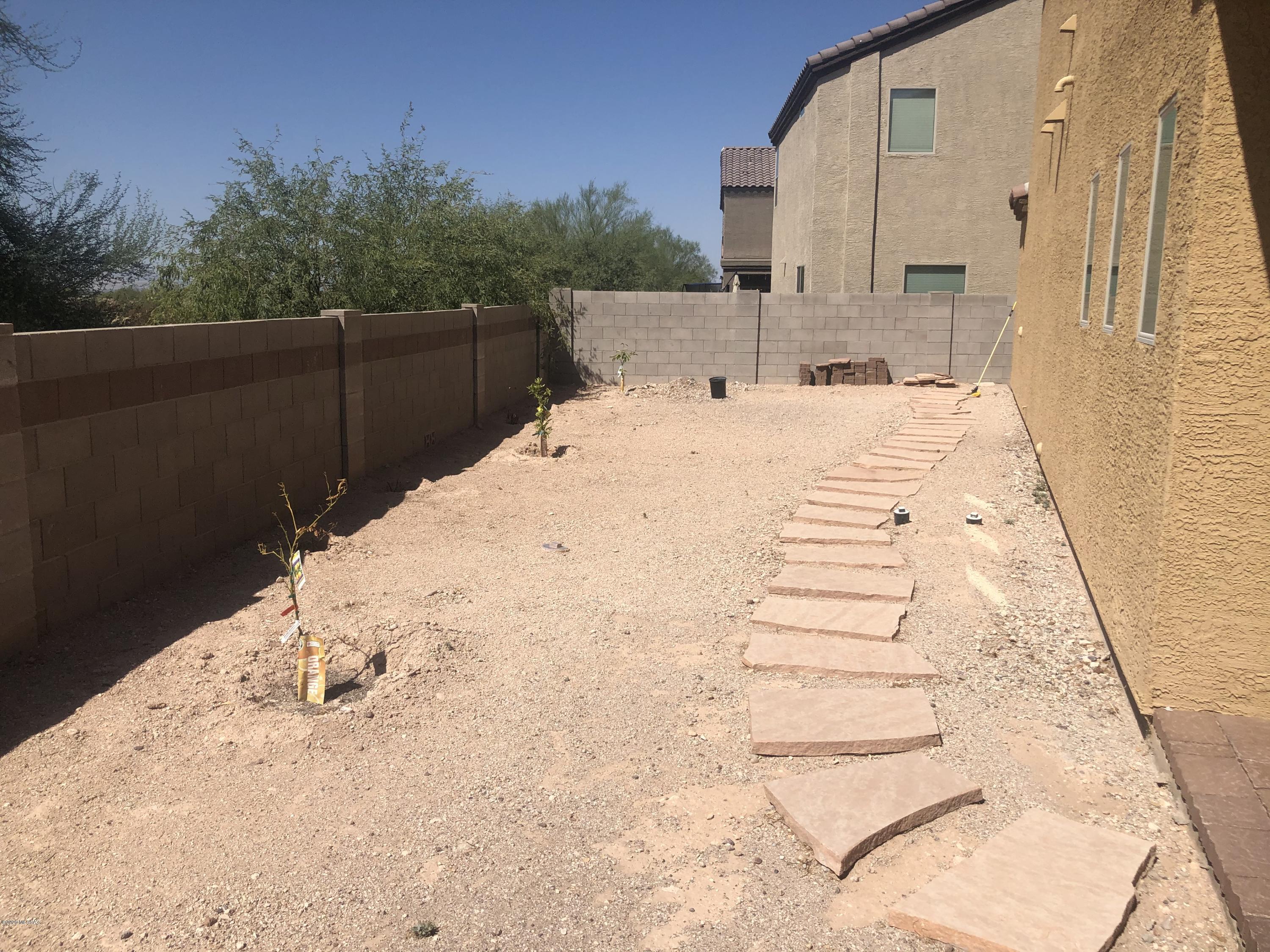 Vista Montana Estates - Residential Lease