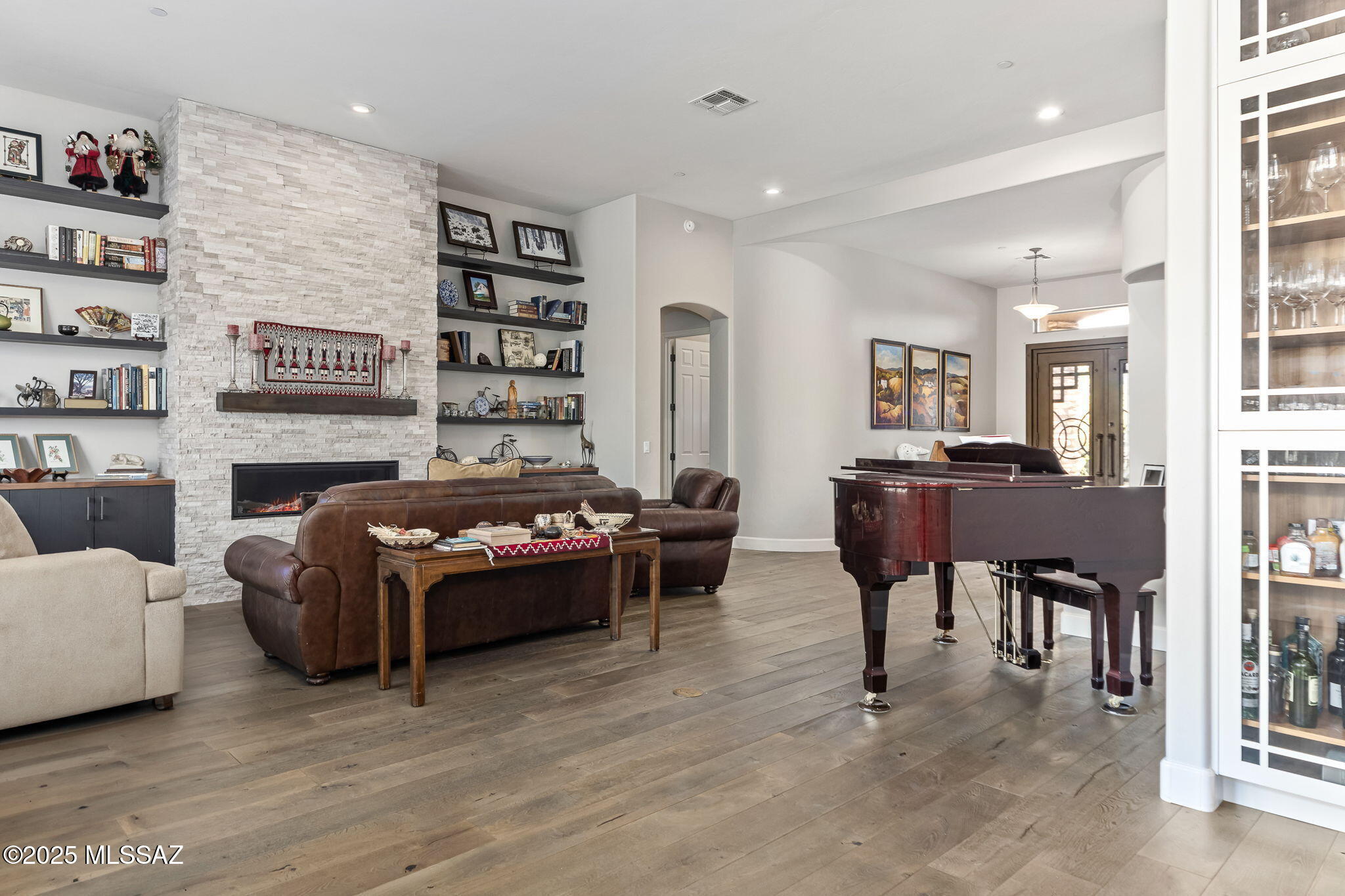 Dos Lagos at Dove Mountain (1-91) - Residential