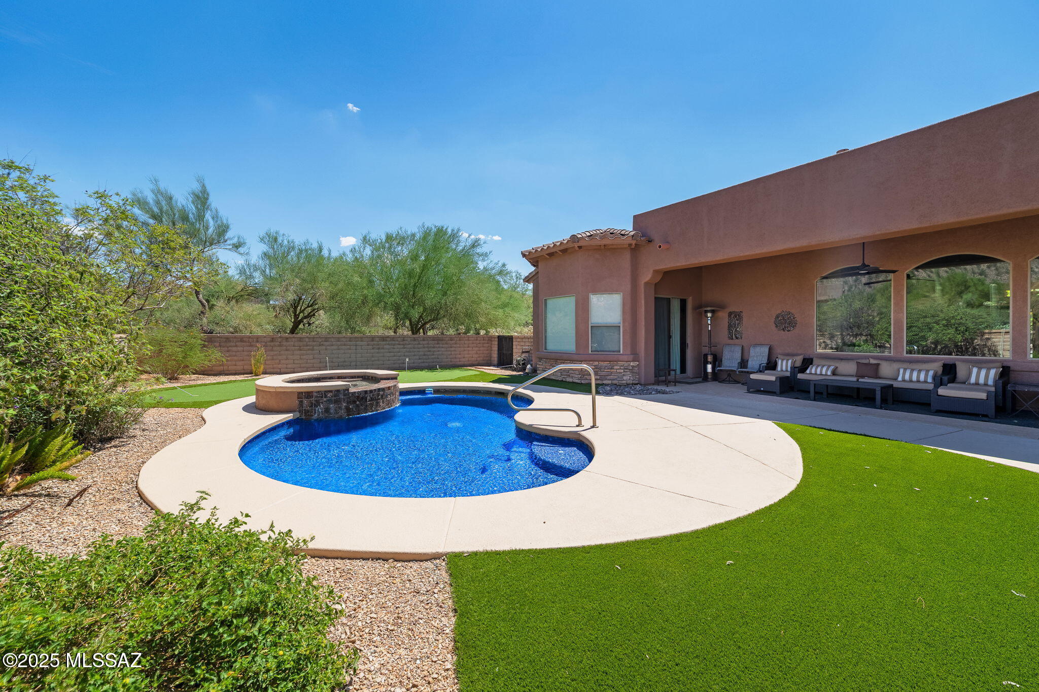 Dos Lagos at Dove Mountain (1-91) - Residential