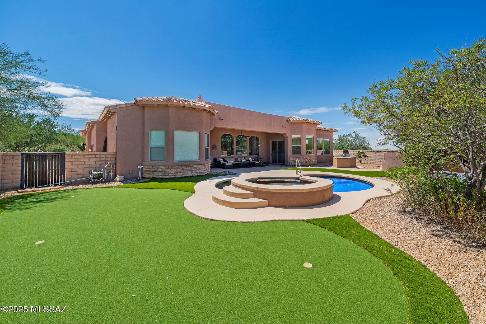 Dos Lagos at Dove Mountain (1-91) - Residential