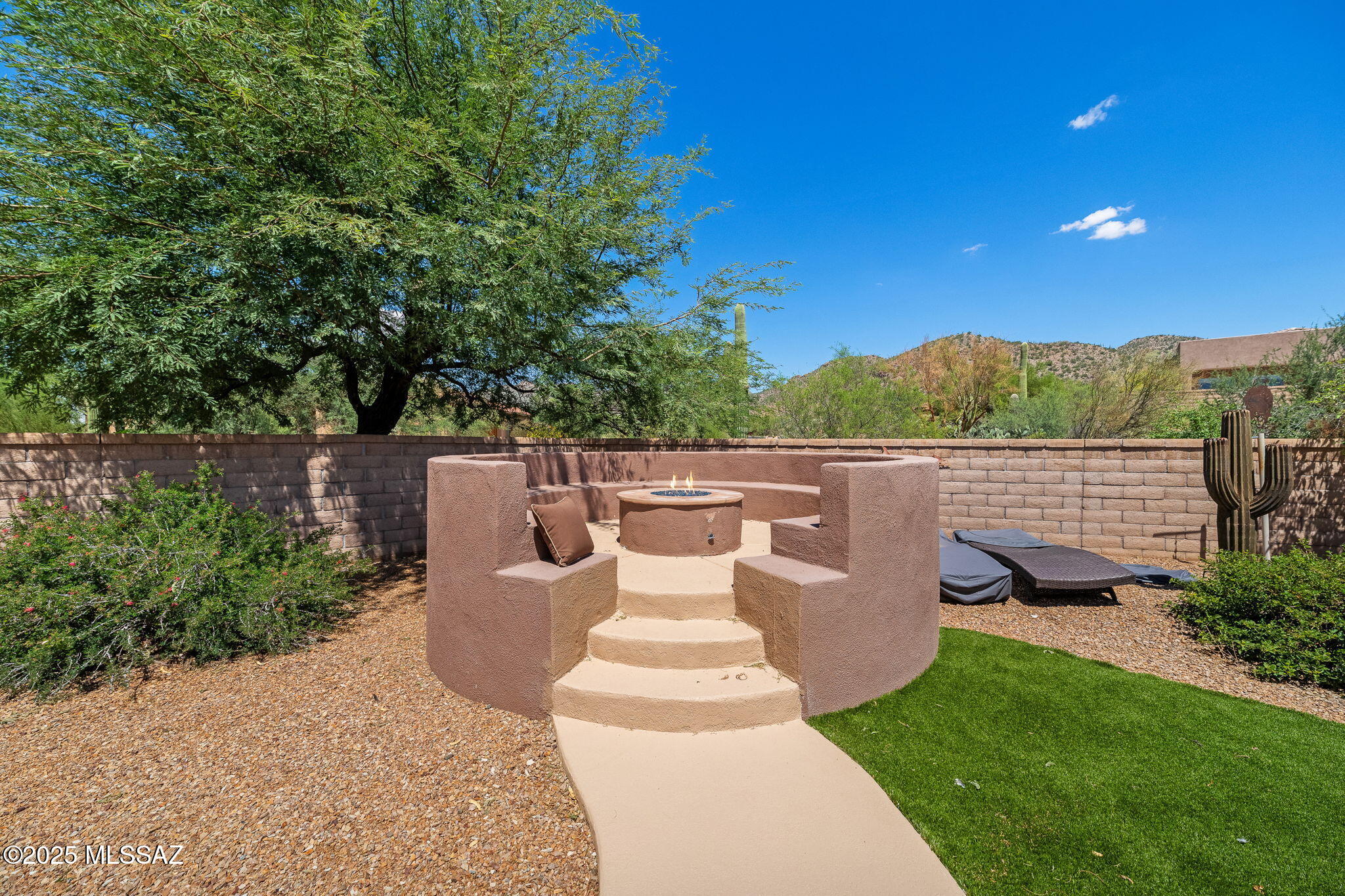 Dos Lagos at Dove Mountain (1-91) - Residential