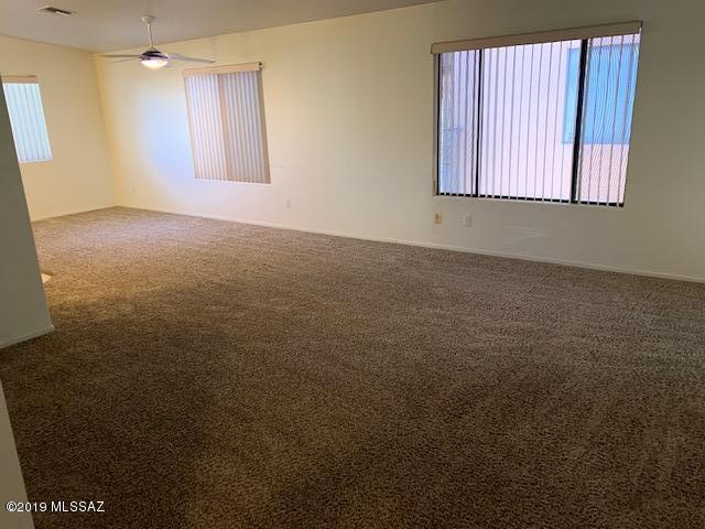 Sierra De Oro (1-18) - Residential Lease