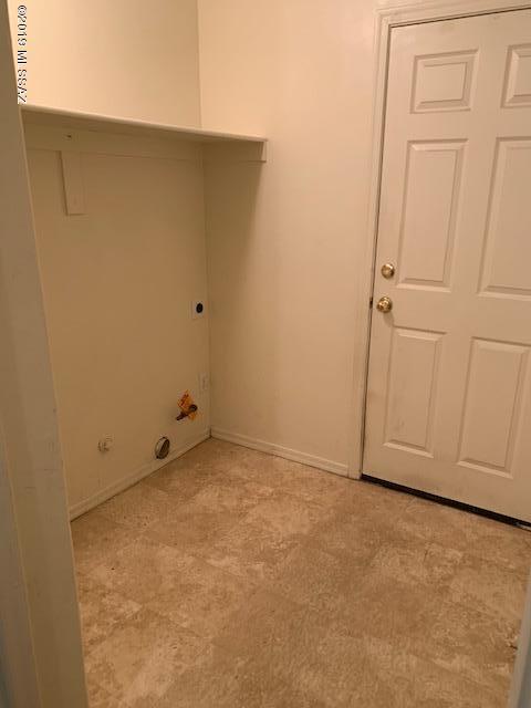 Sierra De Oro (1-18) - Residential Lease