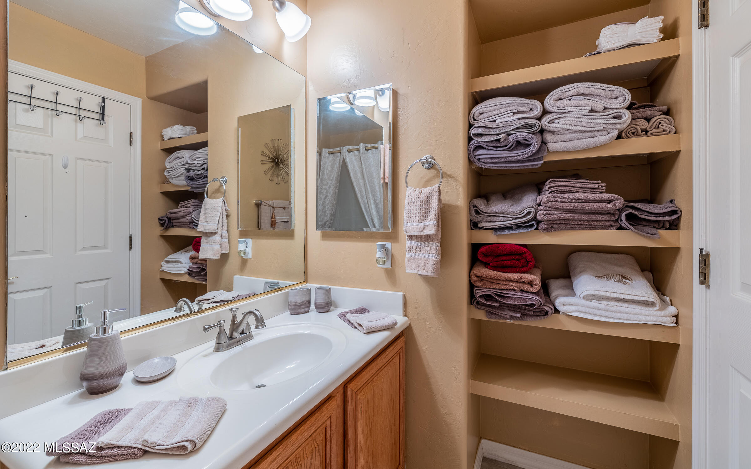 Sabino Point (1-29) - Residential