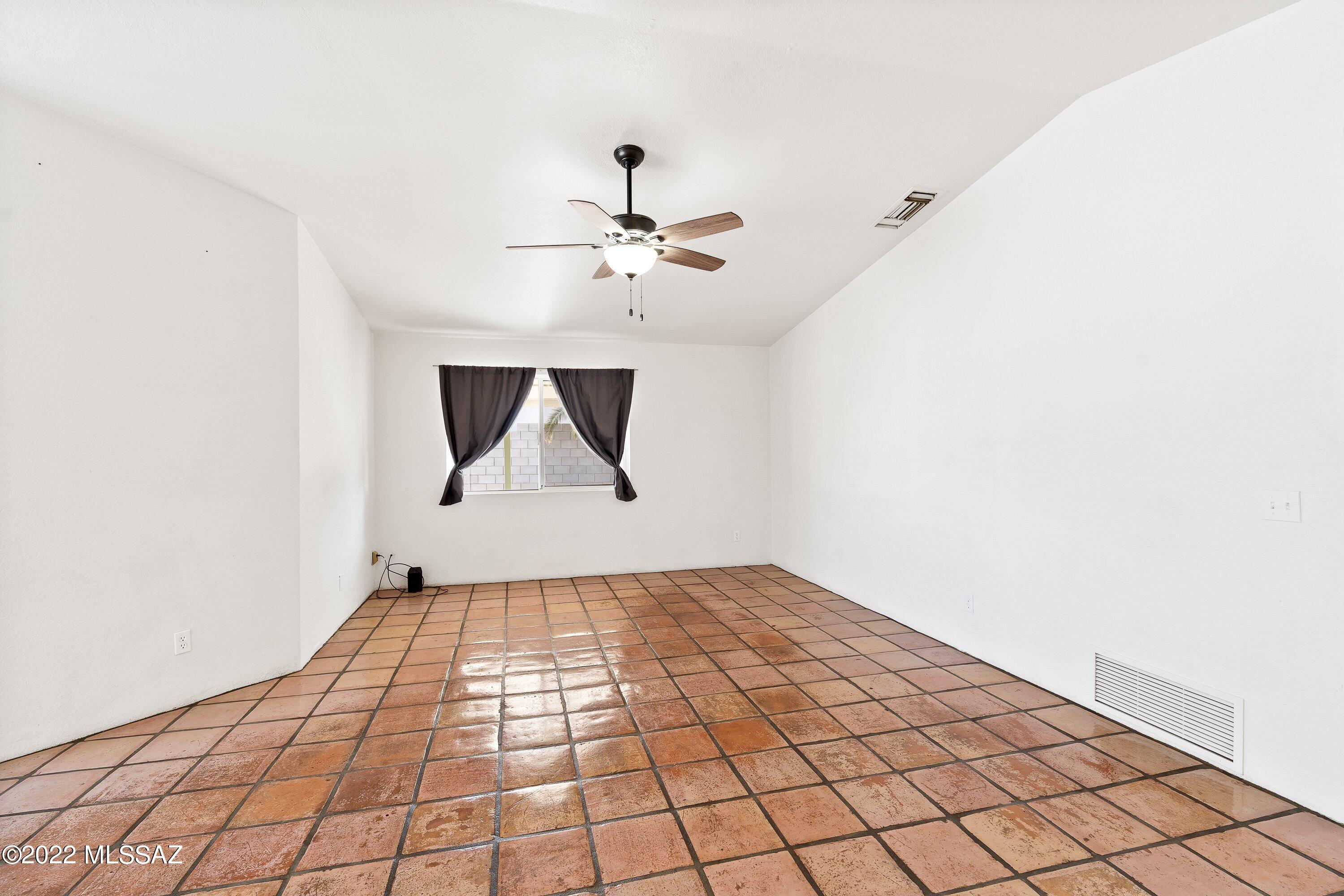 Meadowbrook (57-114) - Residential