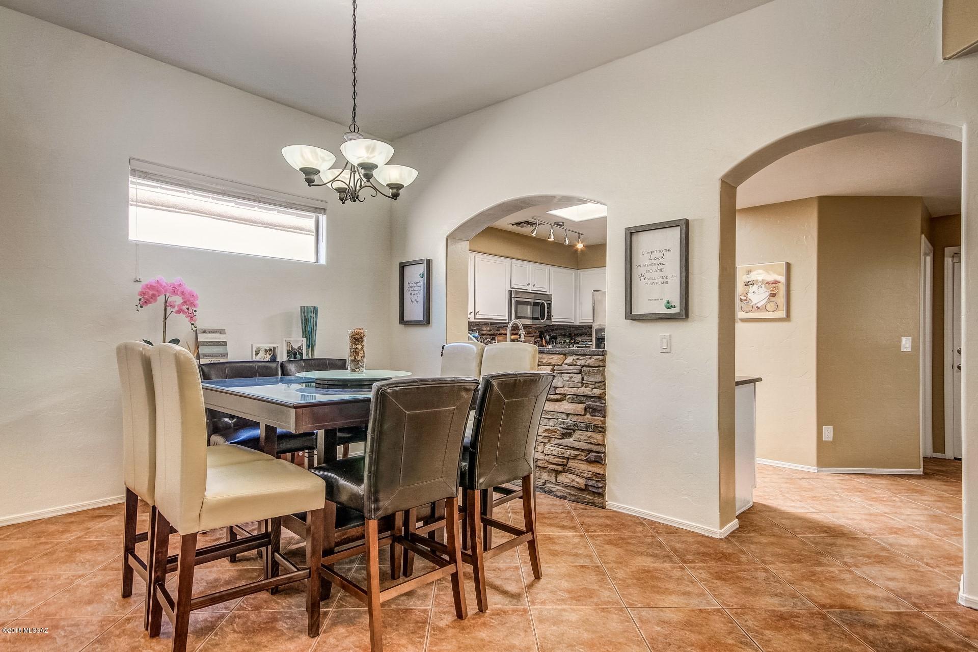 Rancho Esperero (1-343) - Residential