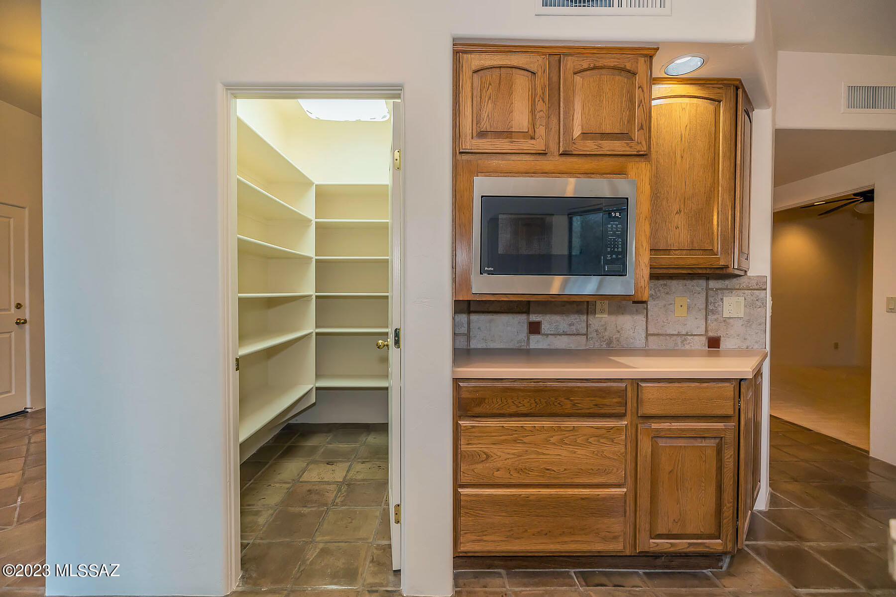Alta Vista Village I (1-16) - Residential