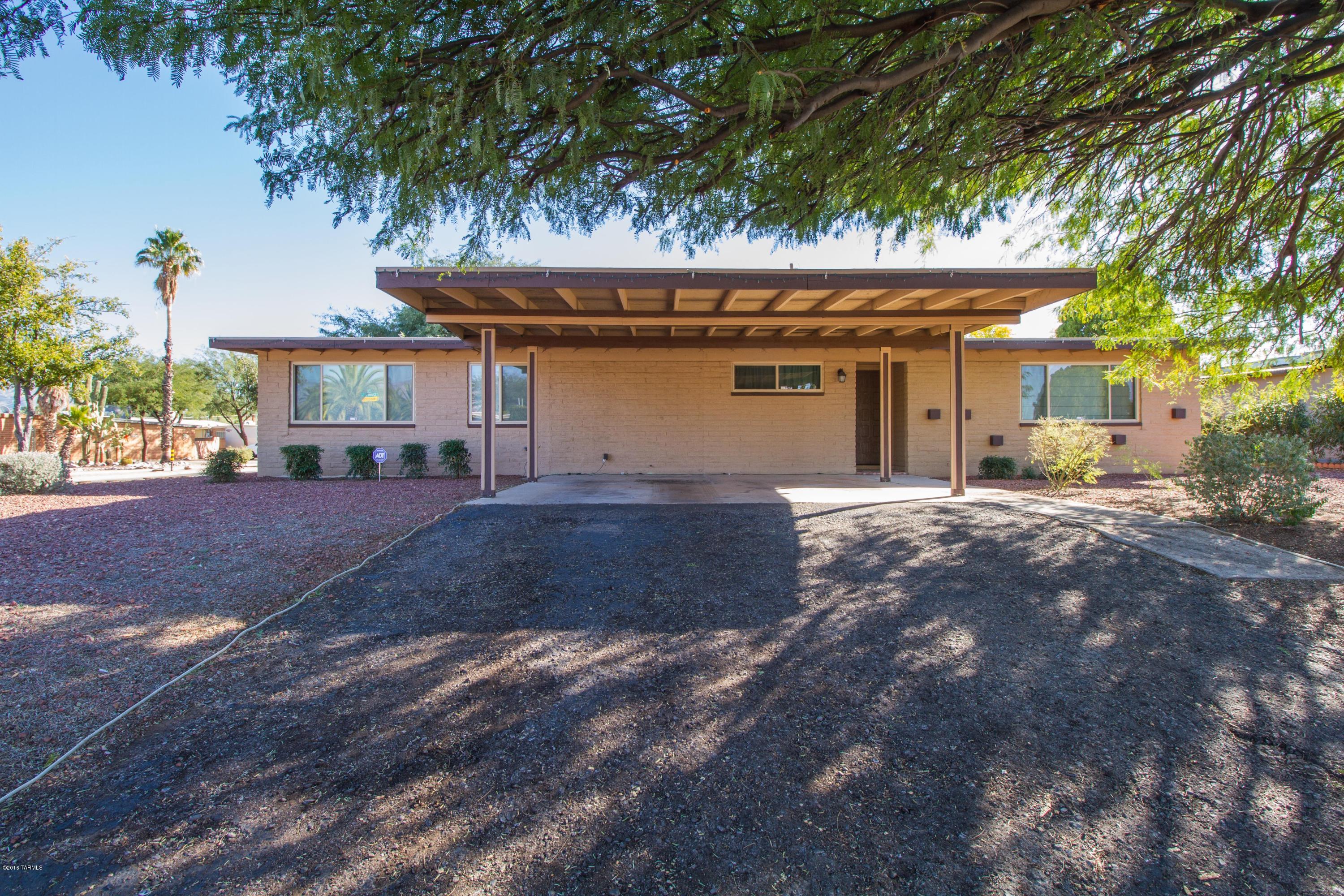 Exquisite home in desirable Desert Steppes Estates. Spacious open floor plan with upgrades throughout! Kitchen boasts stainless steel appliances, hardwood cabinets, and stylish back splash. Lots of room to entertain in the family room around a cozy fireplace. Bathrooms feature hardwood cabinetry and tile surrounds in showers. Spacious master with private en suite and walk-in closet, the perfect place to relax and unwind!  Tons of room to entertain on the gorgeous backyard deck in your own private oasis! This home is a must-see!