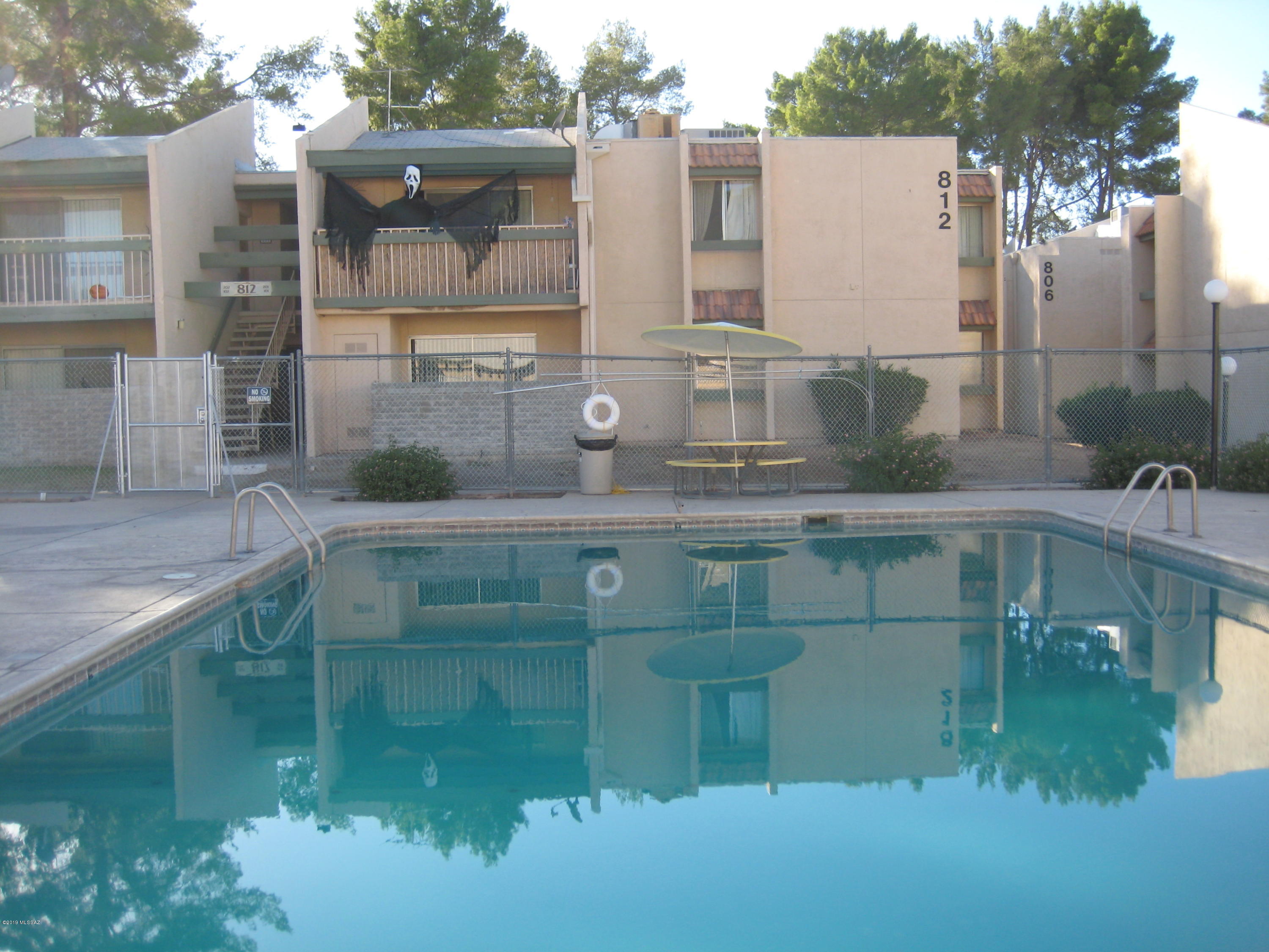 INVESTORS- CHECK THIS-Very responsible, long term tenant that would like to remain on the property! Welcome to the desirable ground floor unit boasts 2 bedrooms and 2 bath with ceramic tile throughout. New Kitchen cabinets, light fixtures, large hall shower with tiled surrounds. Updated bathroom vanities and much more.There are two community pools, a heated spa, laundry, playground and recreation center. HOA covers water, pest control, roof & exterior insurance, hot water and more.
INVESTORS- CHECK THIS-Very responsible, long term tenant that would like to remain on the property!