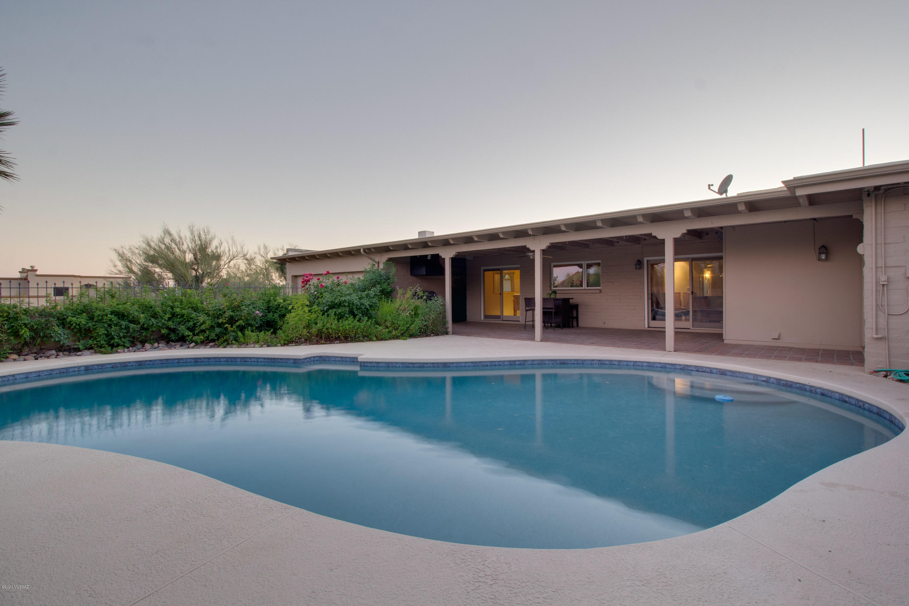 Santa Catalina Estates NO. 4 (1-180) - Residential