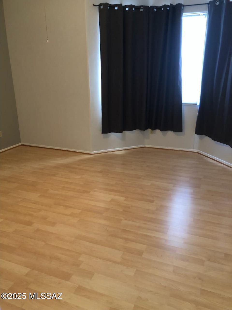 Catalina Point (1-32) - Residential Lease