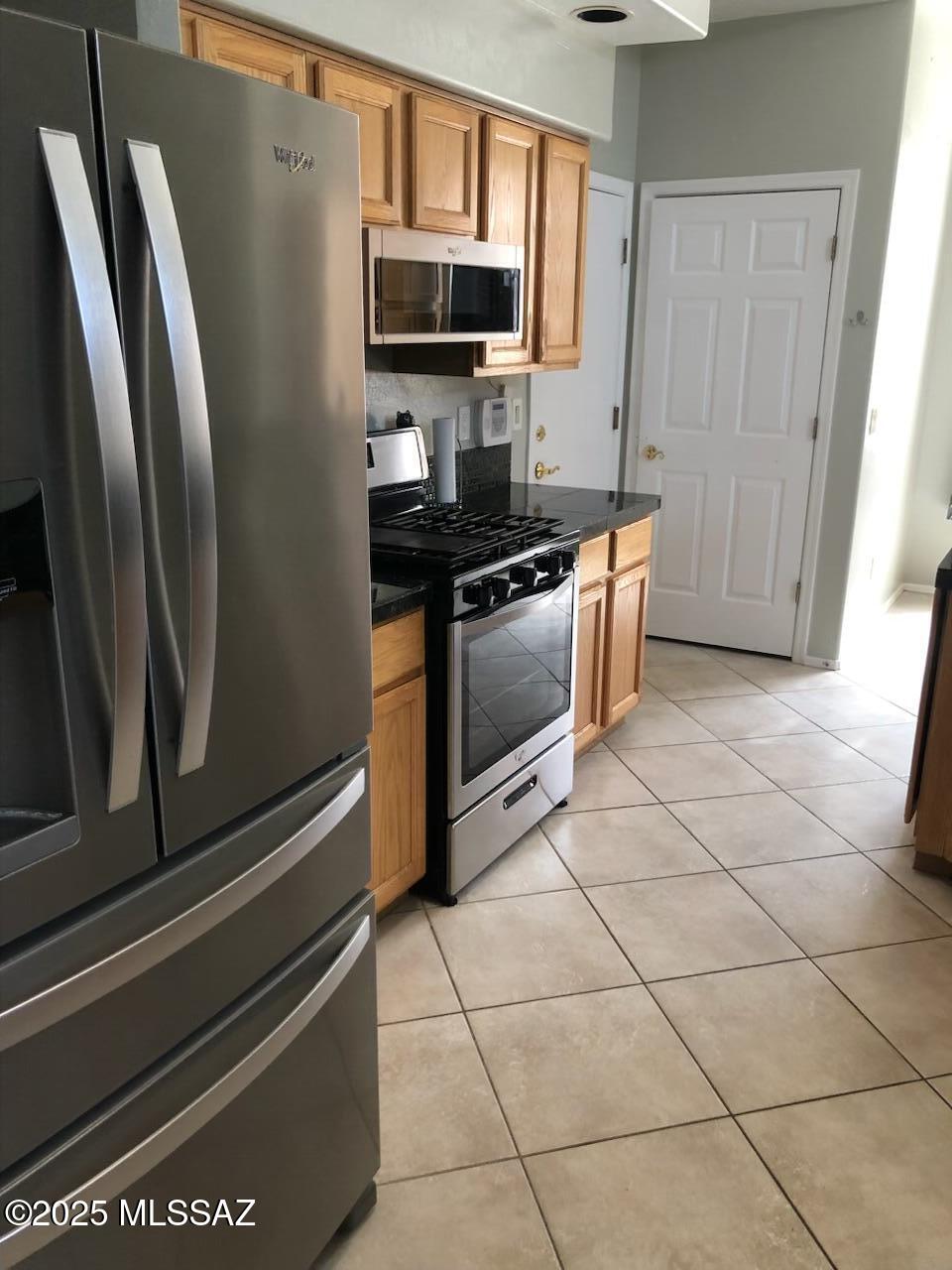 Catalina Point (1-32) - Residential Lease