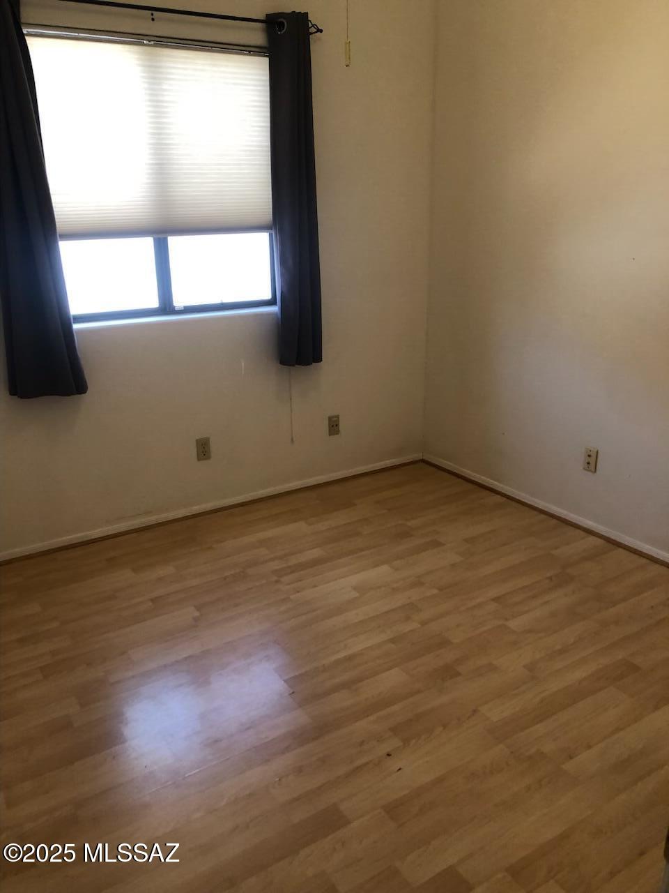 Catalina Point (1-32) - Residential Lease