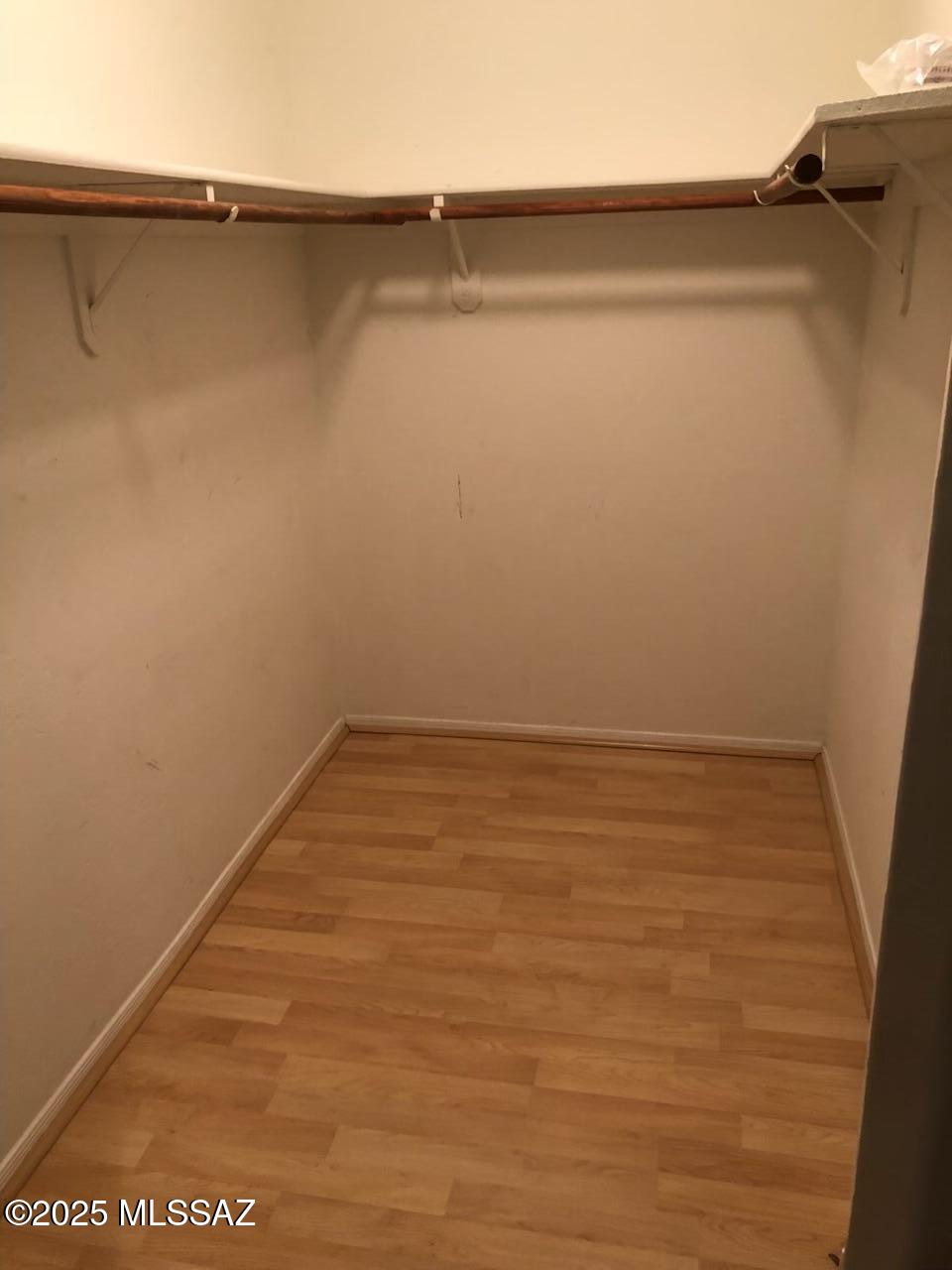 Catalina Point (1-32) - Residential Lease