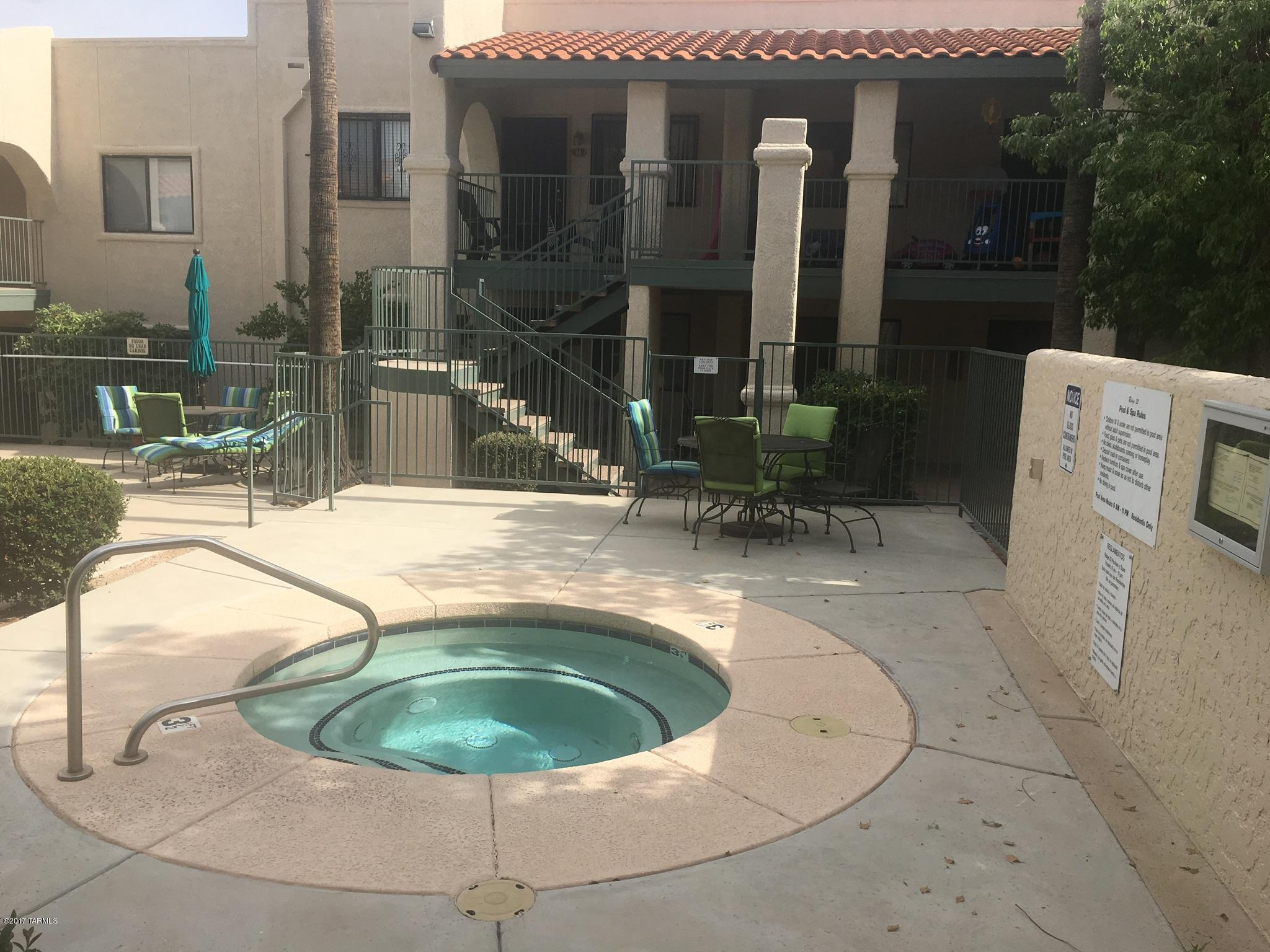Clean and ready to move-in spacious one bedroom one bath Condo. Located close to shopping and Davis Mountain Air Force. Perfect as a first home, winter visitor, summer home, or just a place to enjoy. Sparkling community swimming pool and spa conveniently located right below the condo.