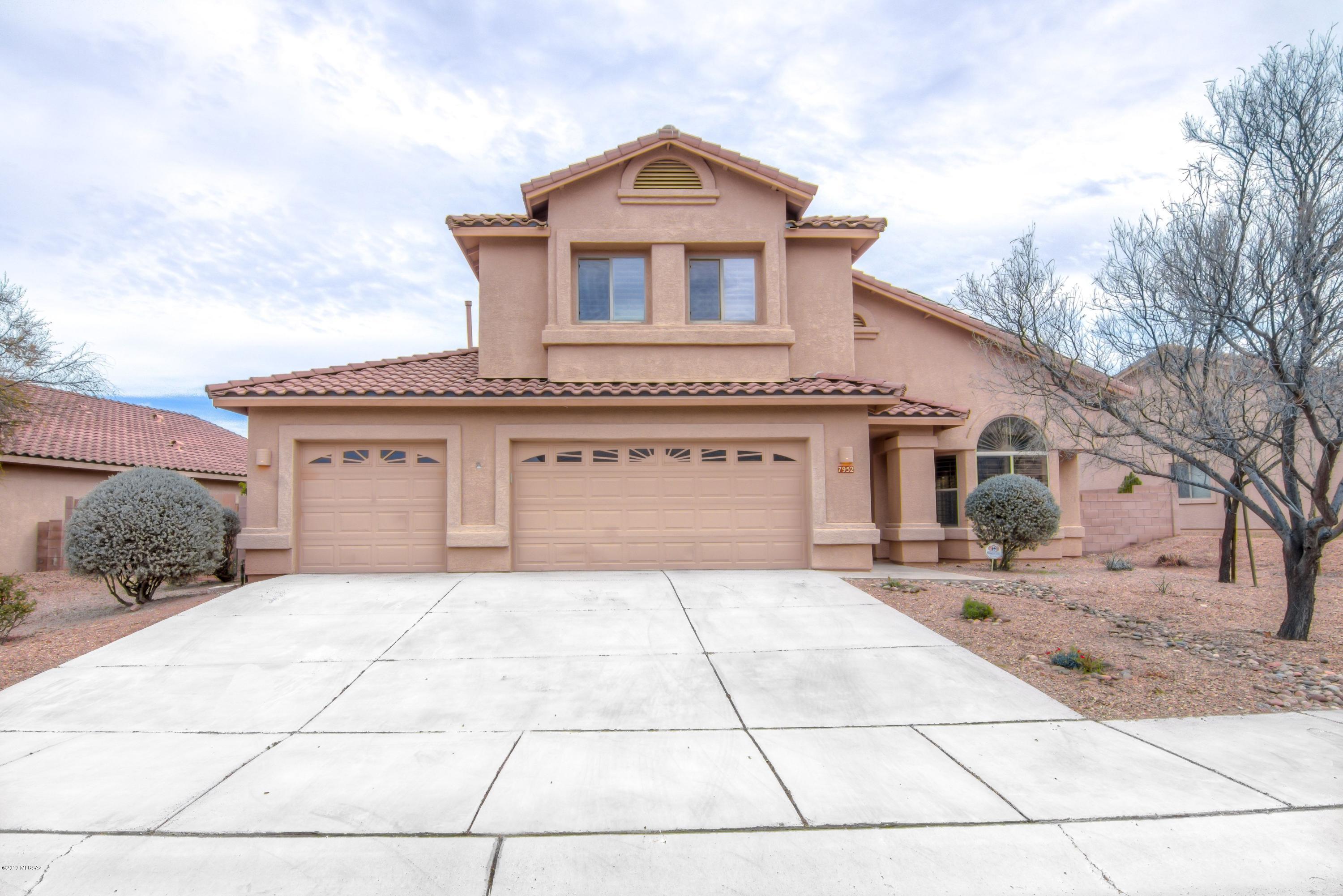 Continental Reserve Blk. 14 (1-82) - Residential