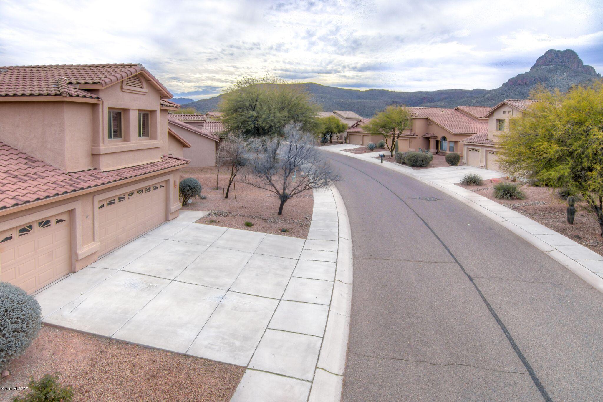 Continental Reserve Blk. 14 (1-82) - Residential