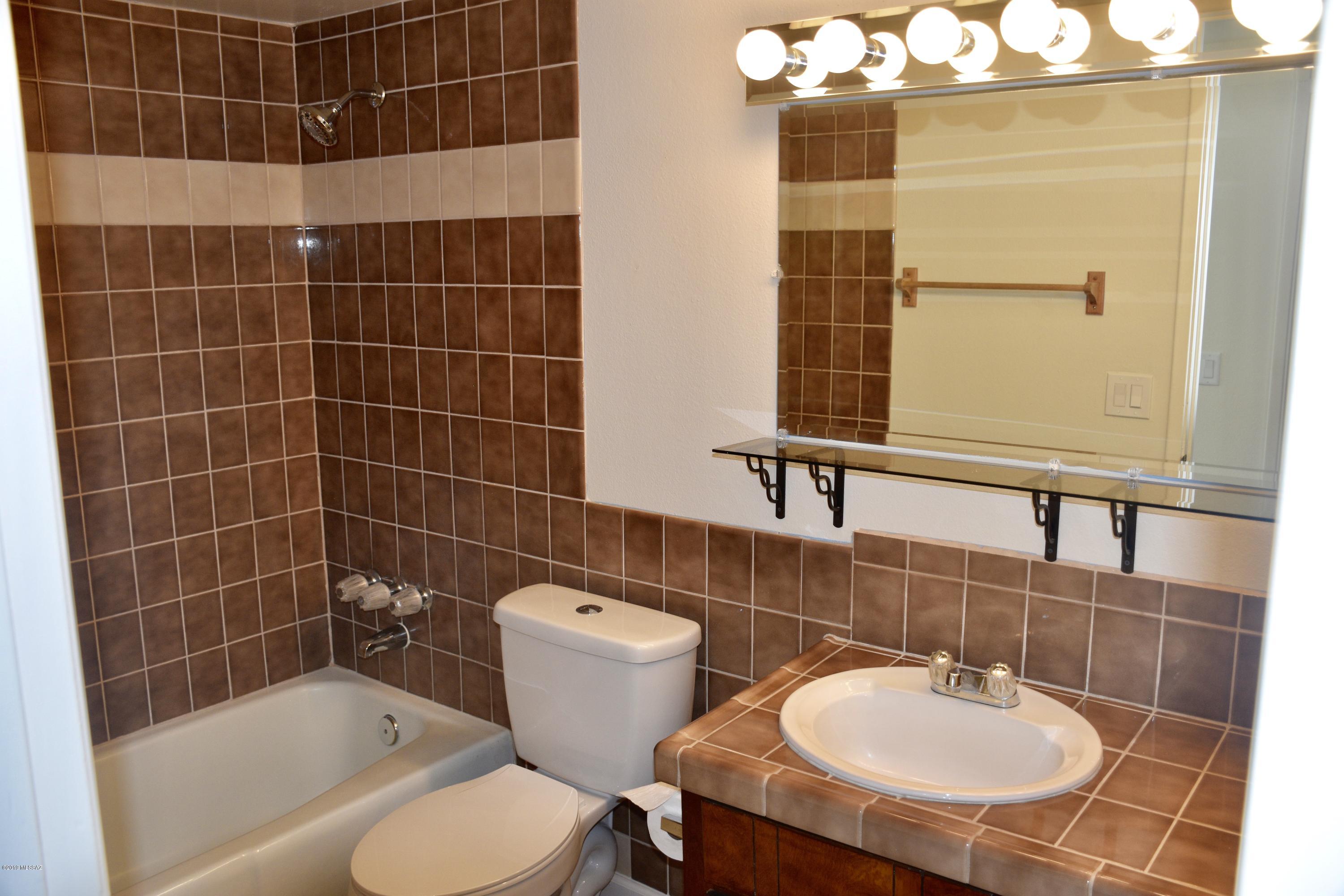 Hidden Hills East (1-118) - Residential