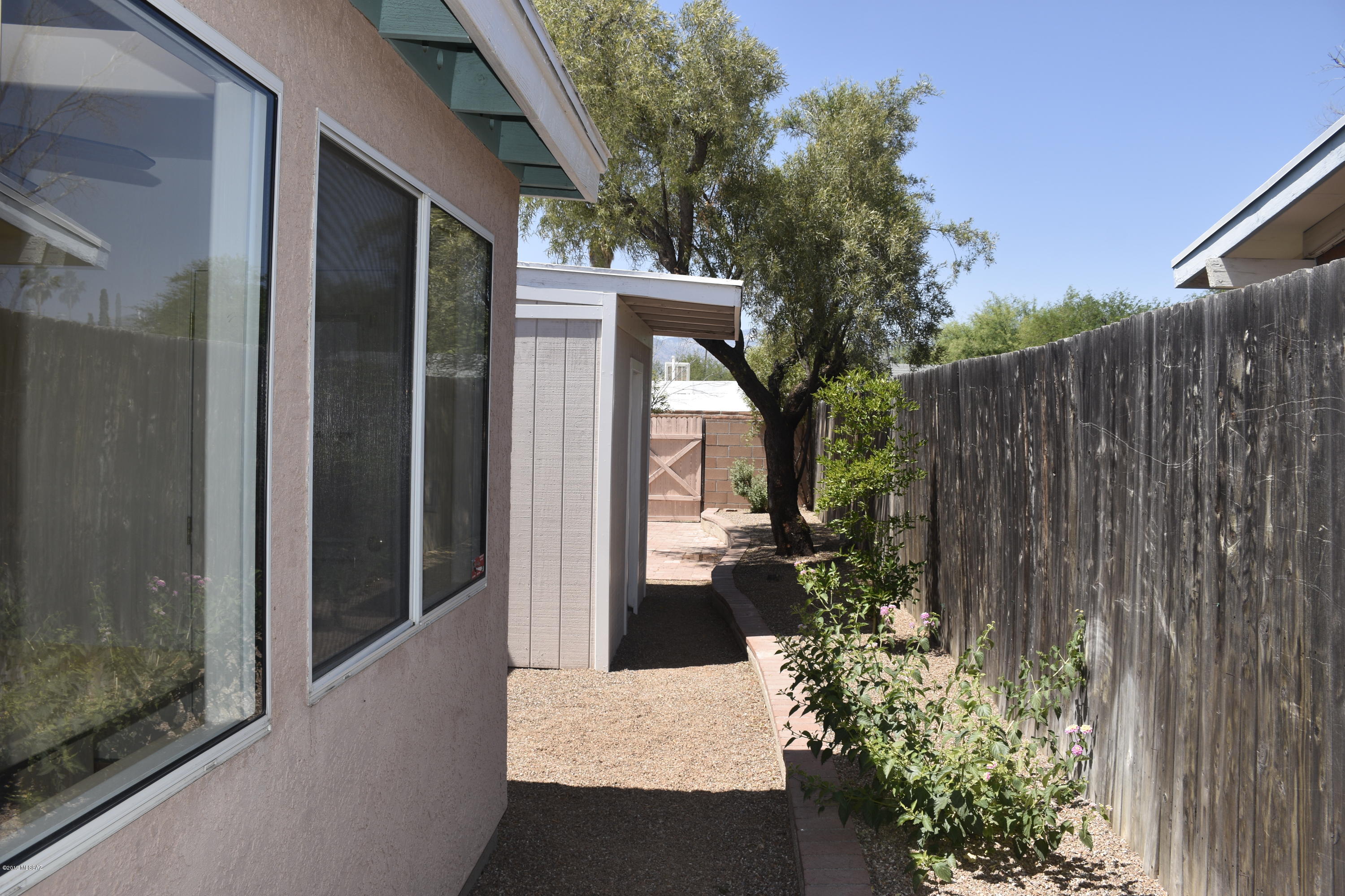 Hidden Hills East (1-118) - Residential