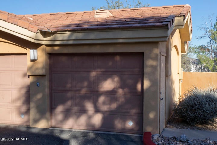 Pinnacle Canyon Condominium - Residential Lease