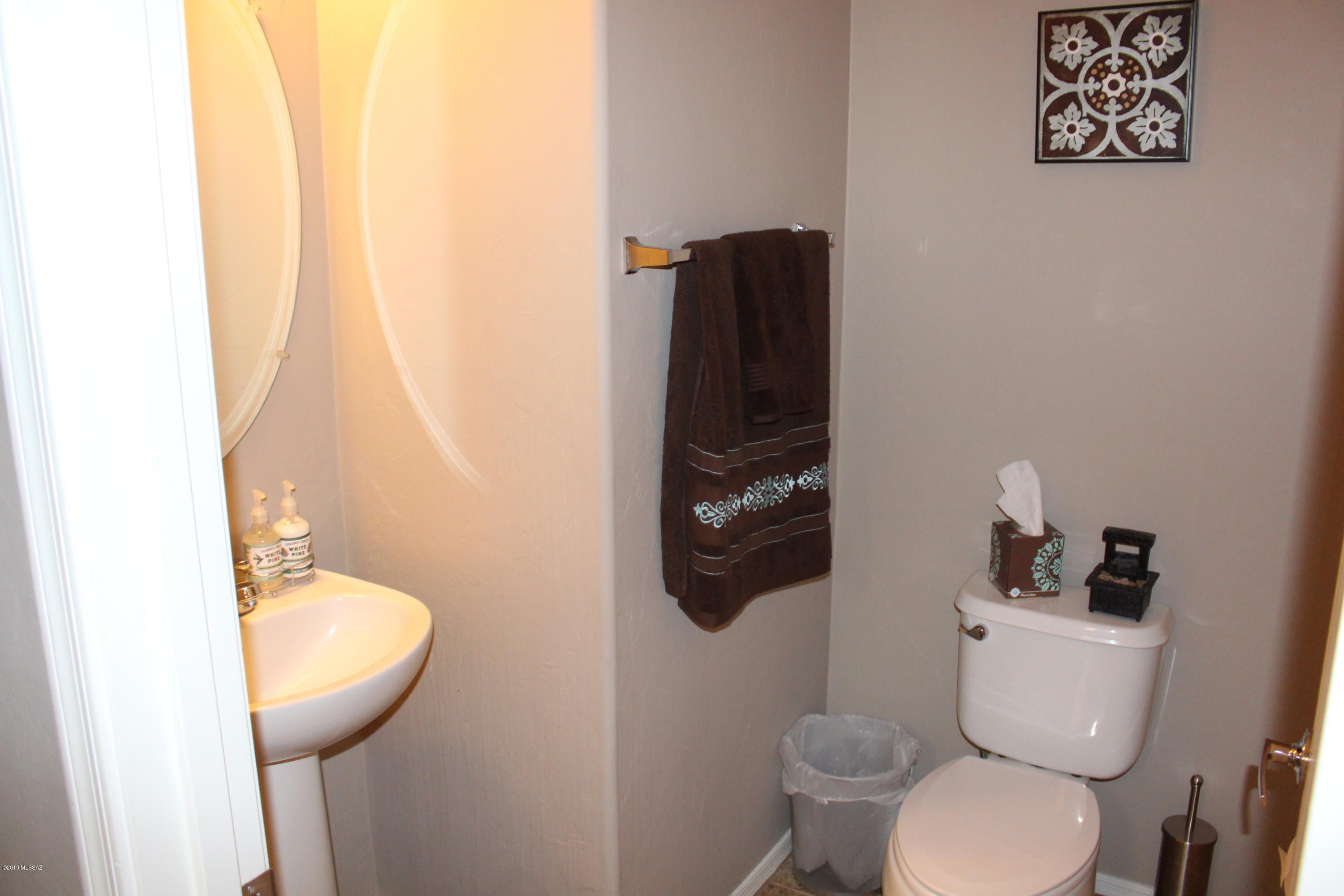 Mariposa Trail - Residential Lease