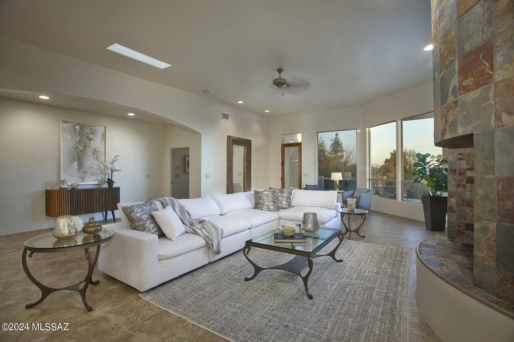 El Diamante II (1-40) - Residential