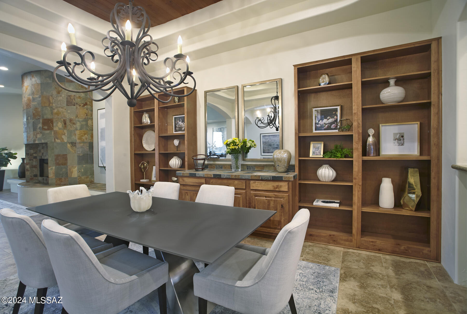 El Diamante II (1-40) - Residential