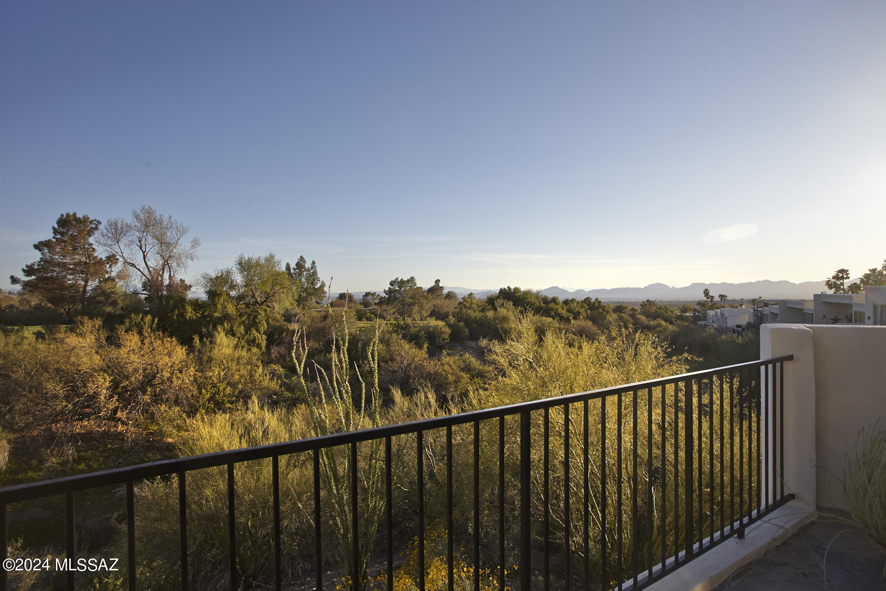 El Diamante II (1-40) - Residential