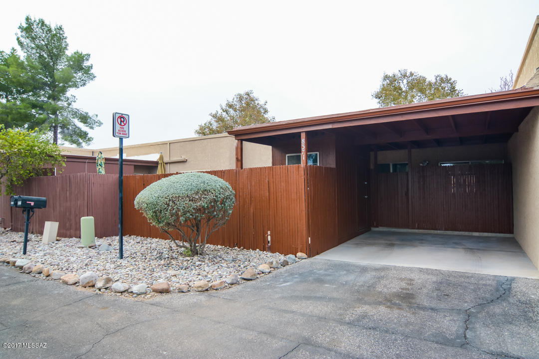 Spanish Meadows Twnhss (1-105) - Residential