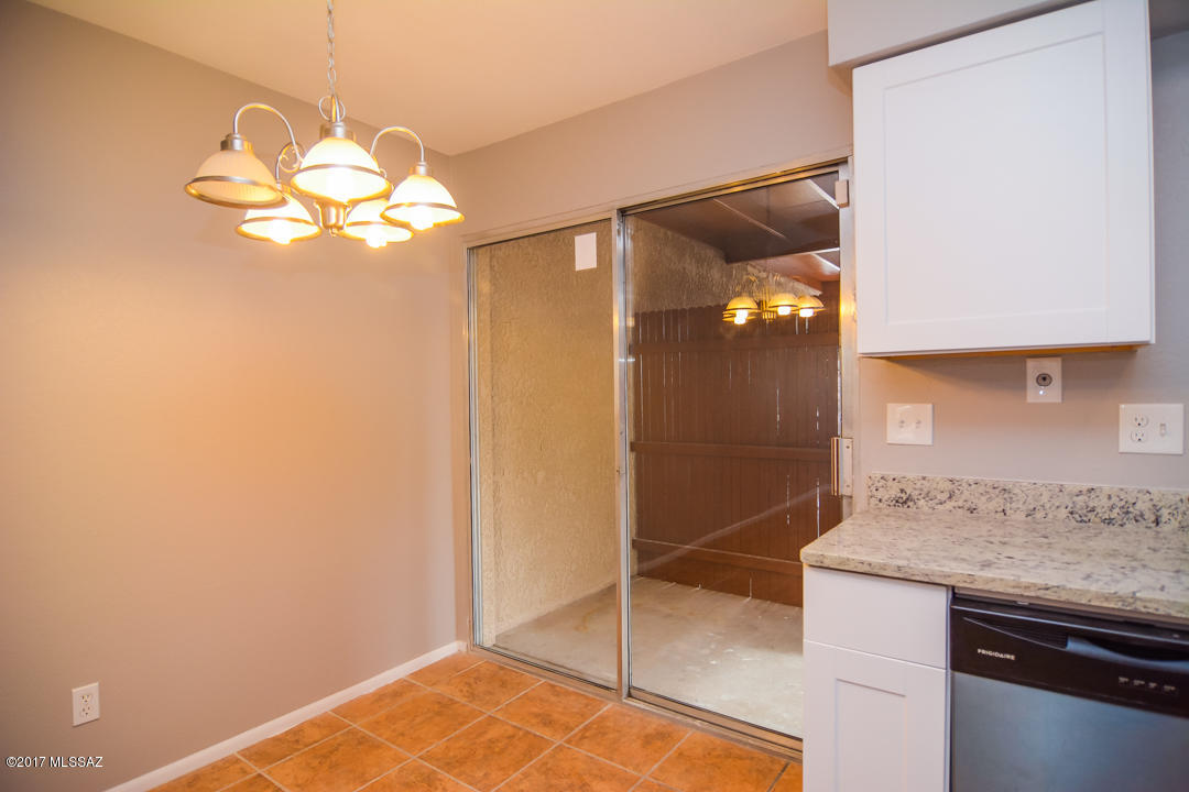 Spanish Meadows Twnhss (1-105) - Residential