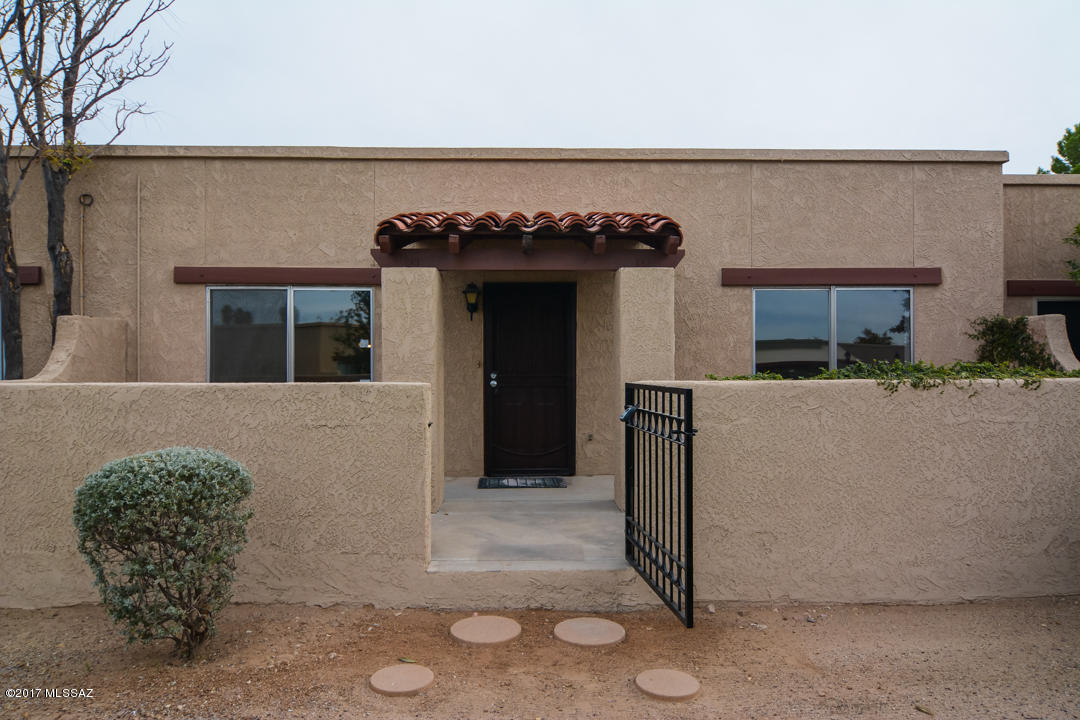 Spanish Meadows Twnhss (1-105) - Residential