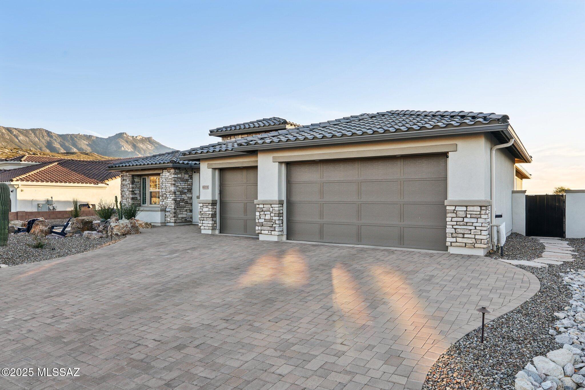 Saddlebrooke - Residential