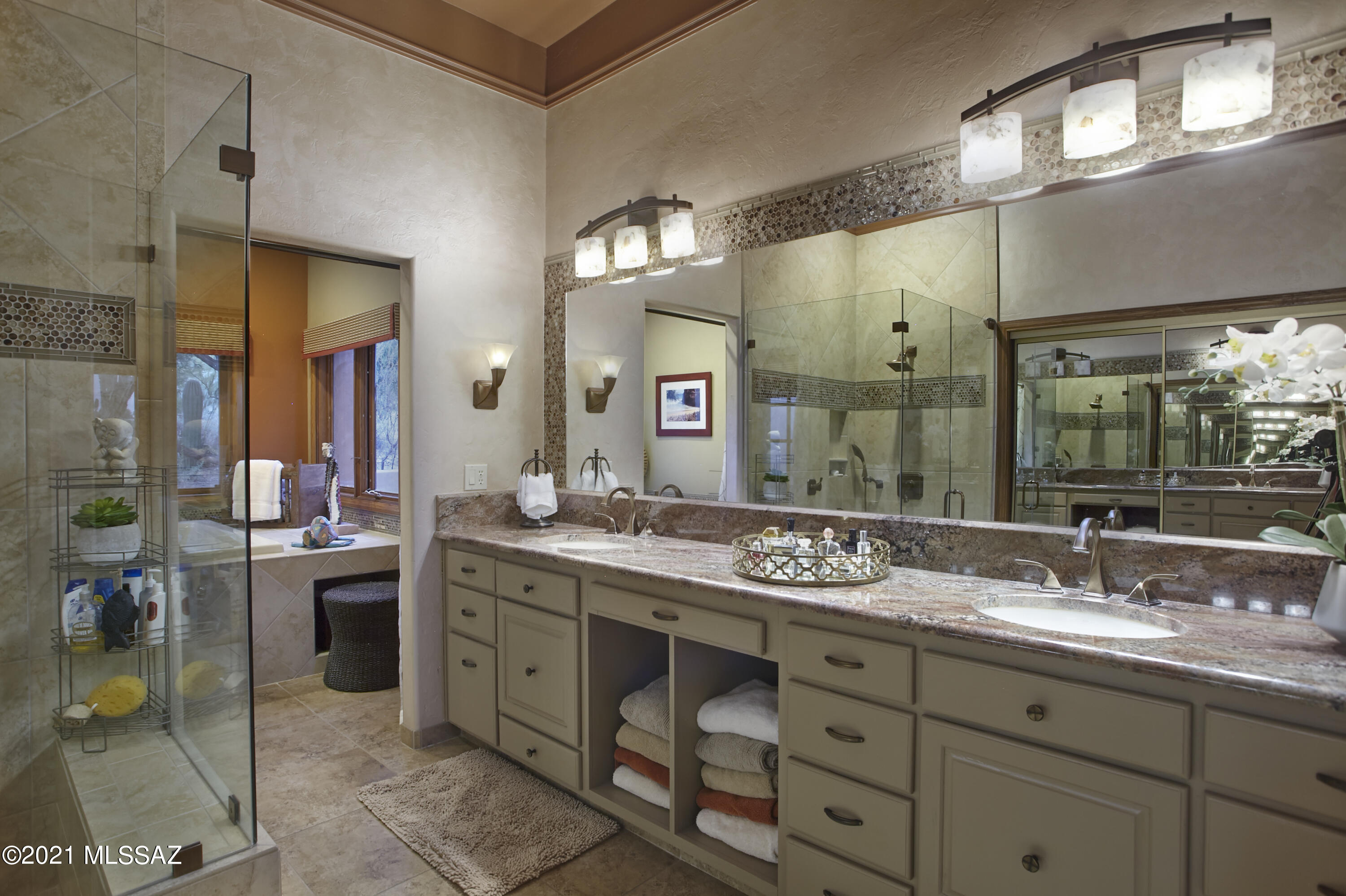 Catalina Foothills Est. NO. 10 (73-90, 119, 121, 123, 127-146) - Residential