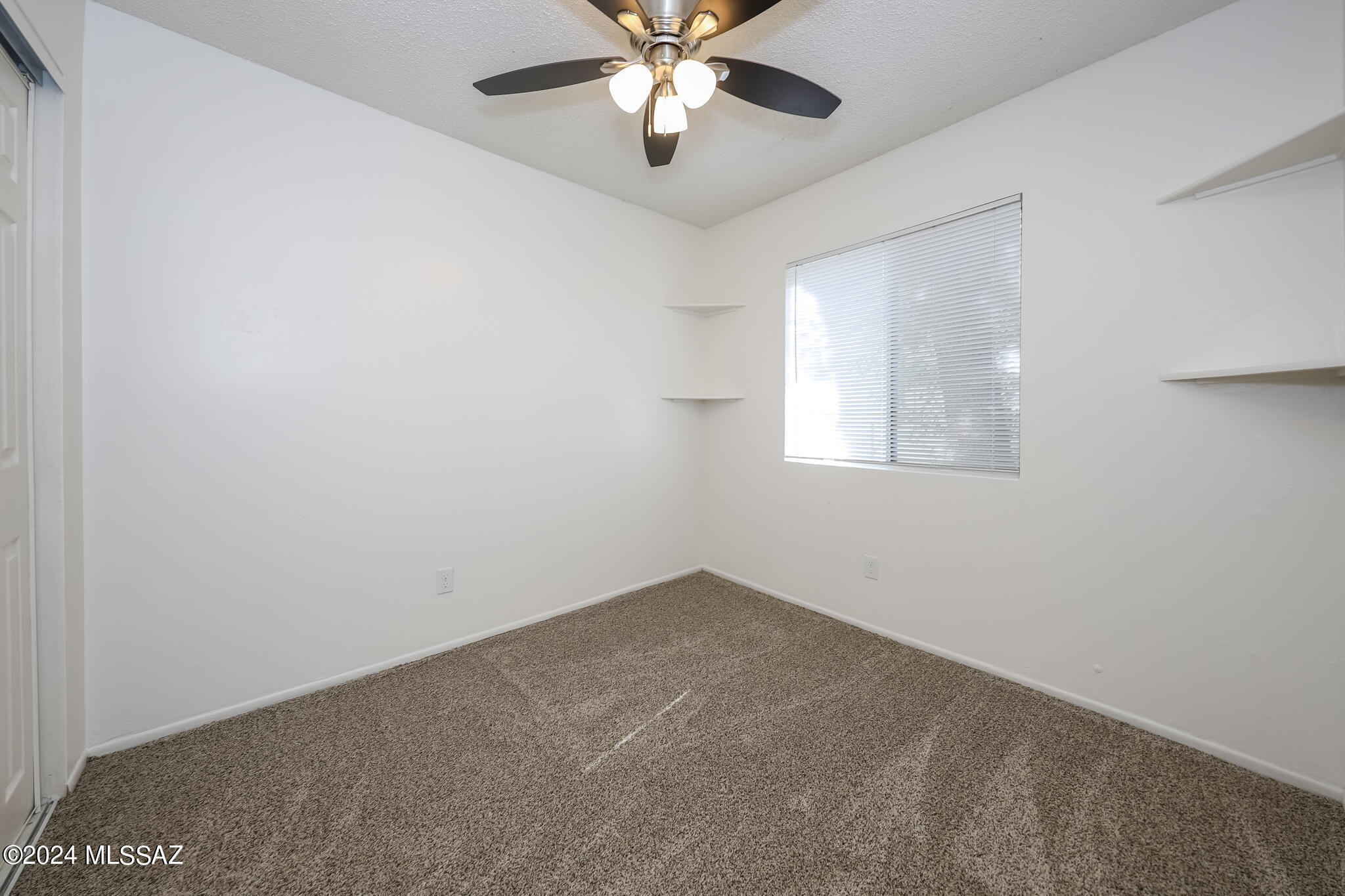 Saguaro Canyon (1-100) - Residential Lease
