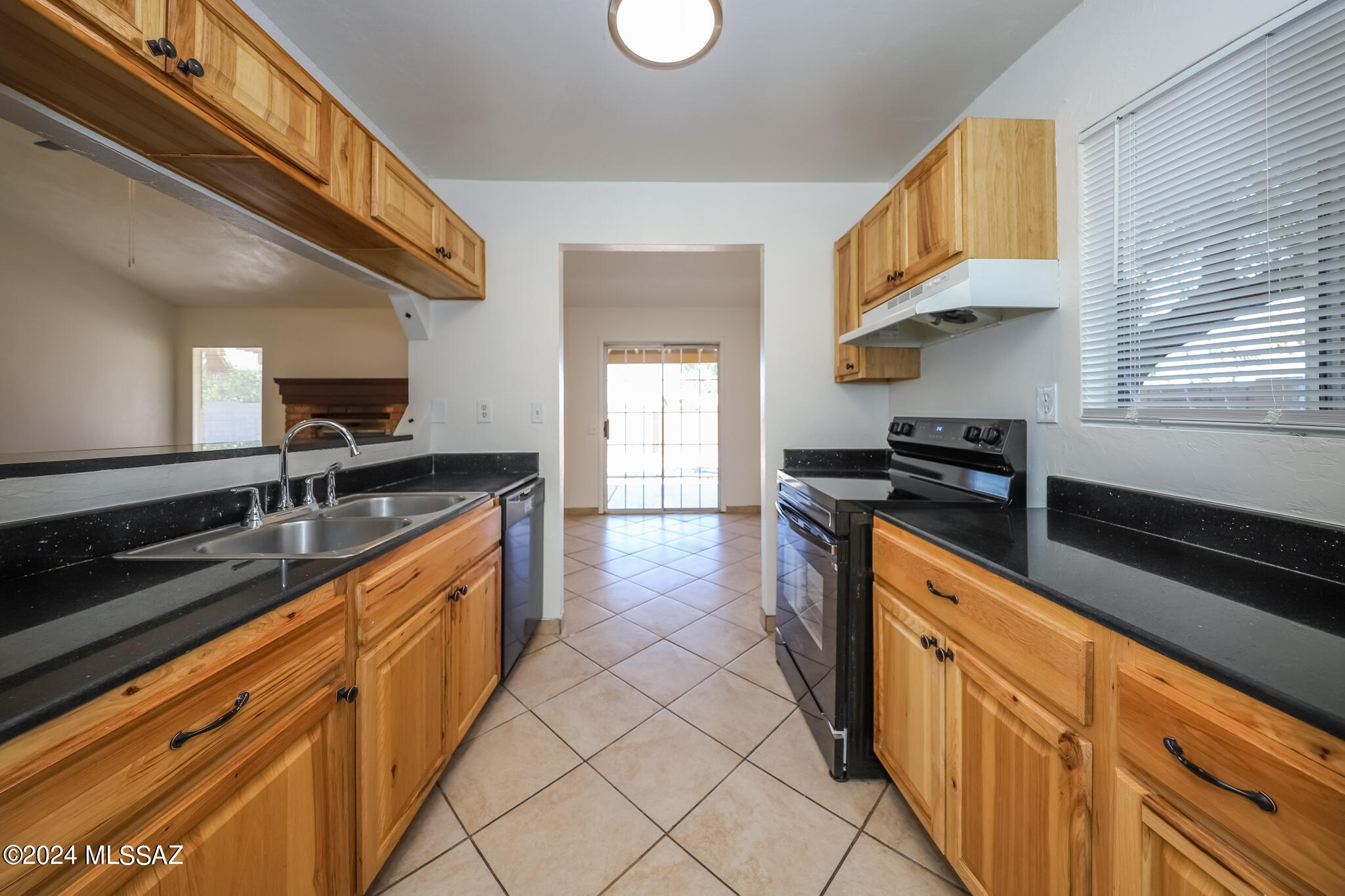 Saguaro Canyon (1-100) - Residential Lease