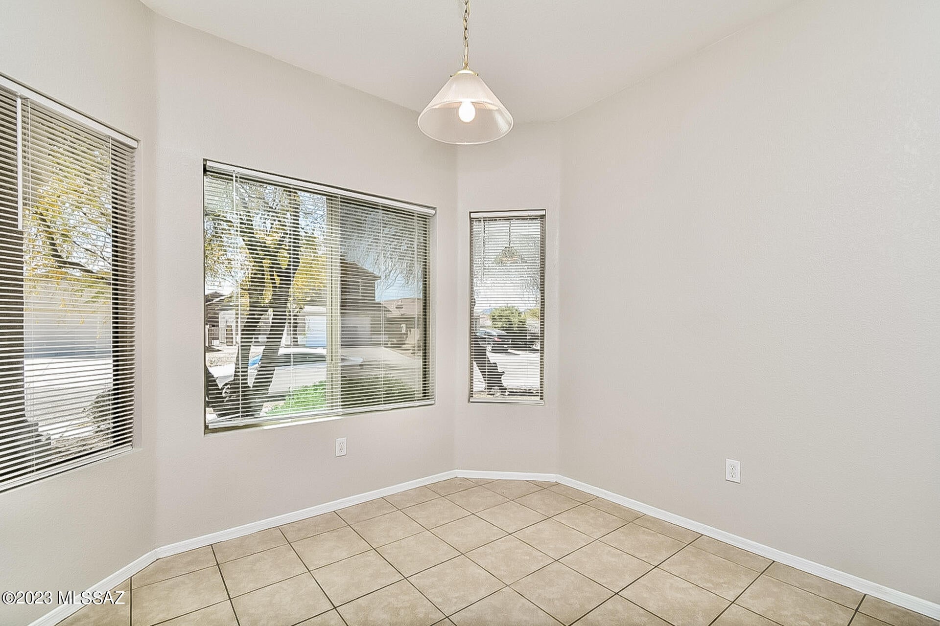Rillito At La Cholla (1-133) - Residential Lease