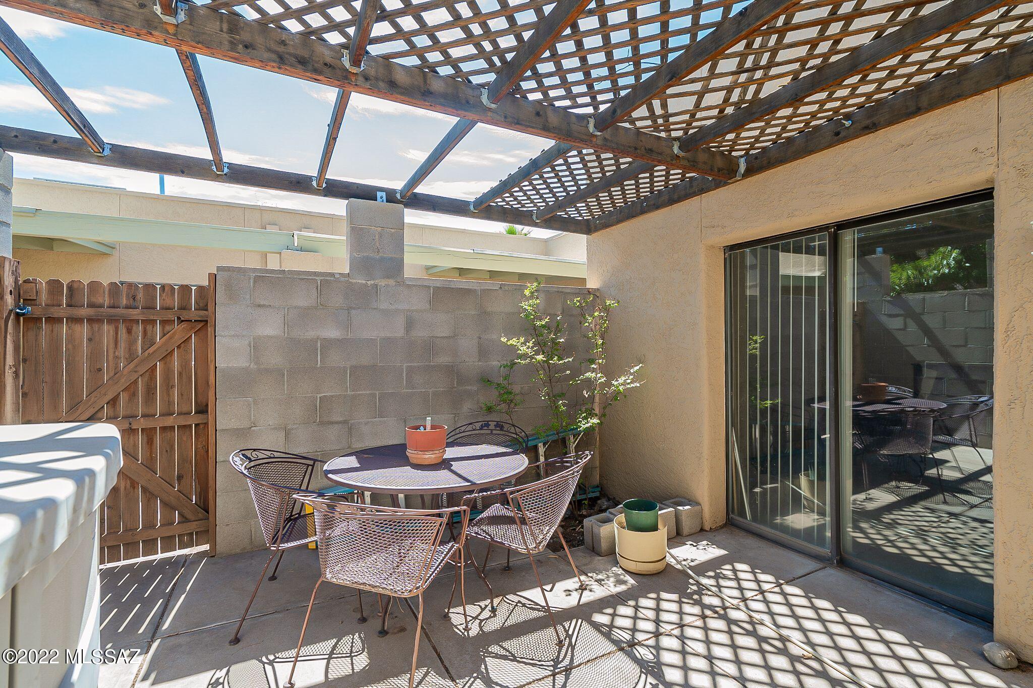 Van Buren Place (1-8) - Residential