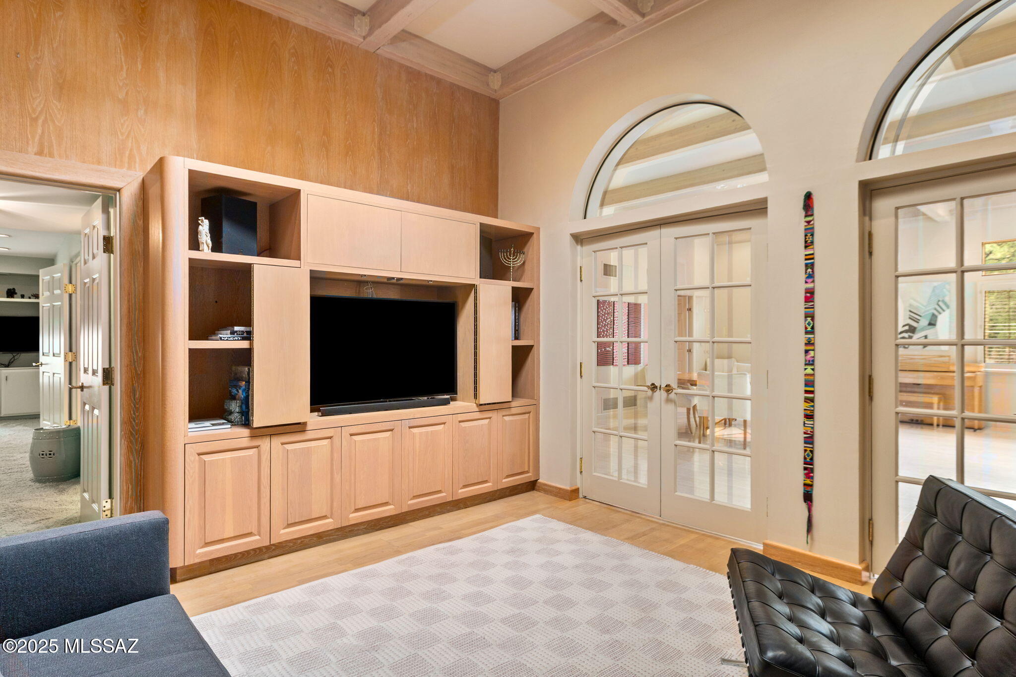 Finisterra II (211-302) - Residential