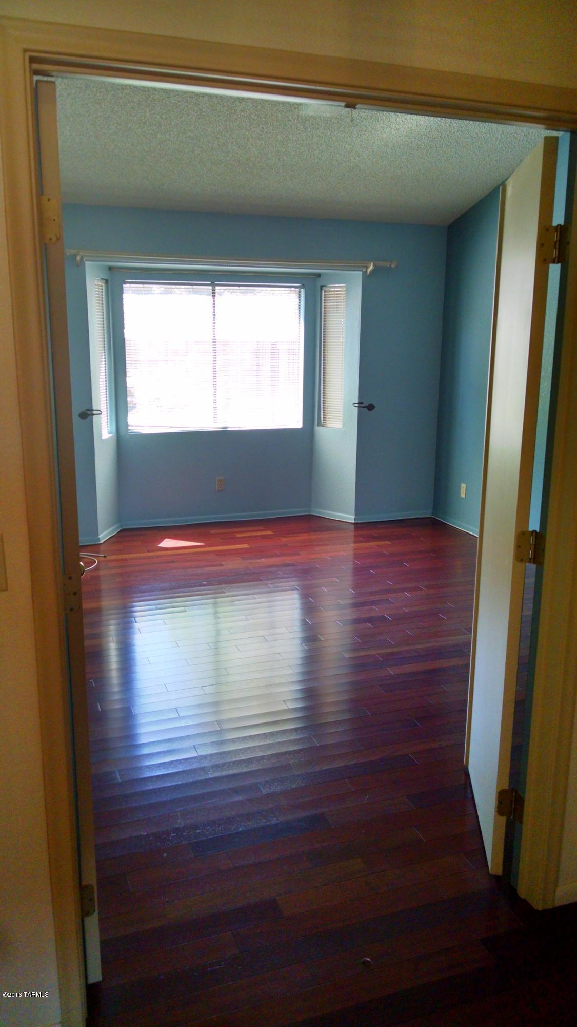 East Point Estates II (1-108) - Residential Lease