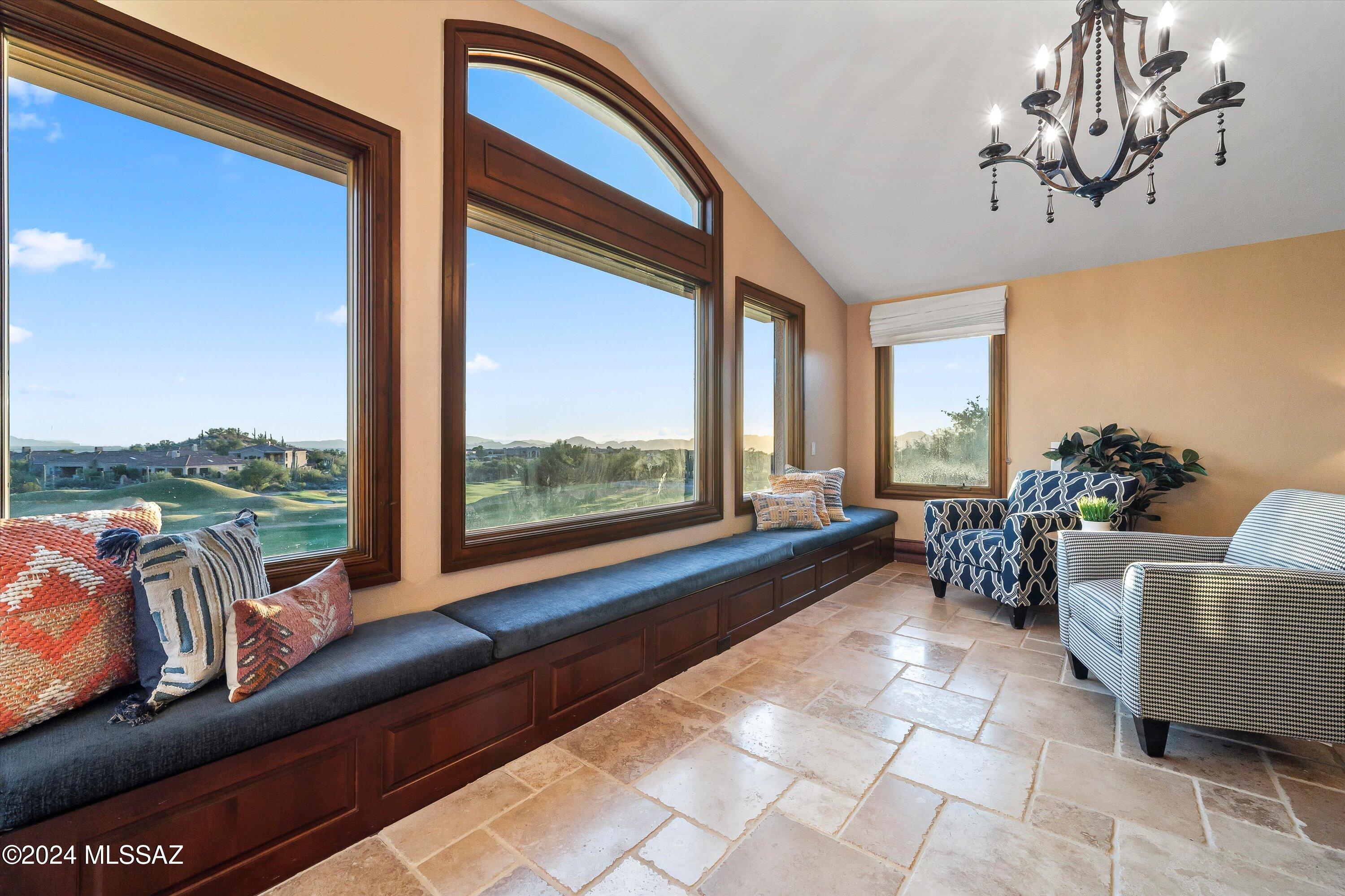 Vista Serena (1-93) - Residential