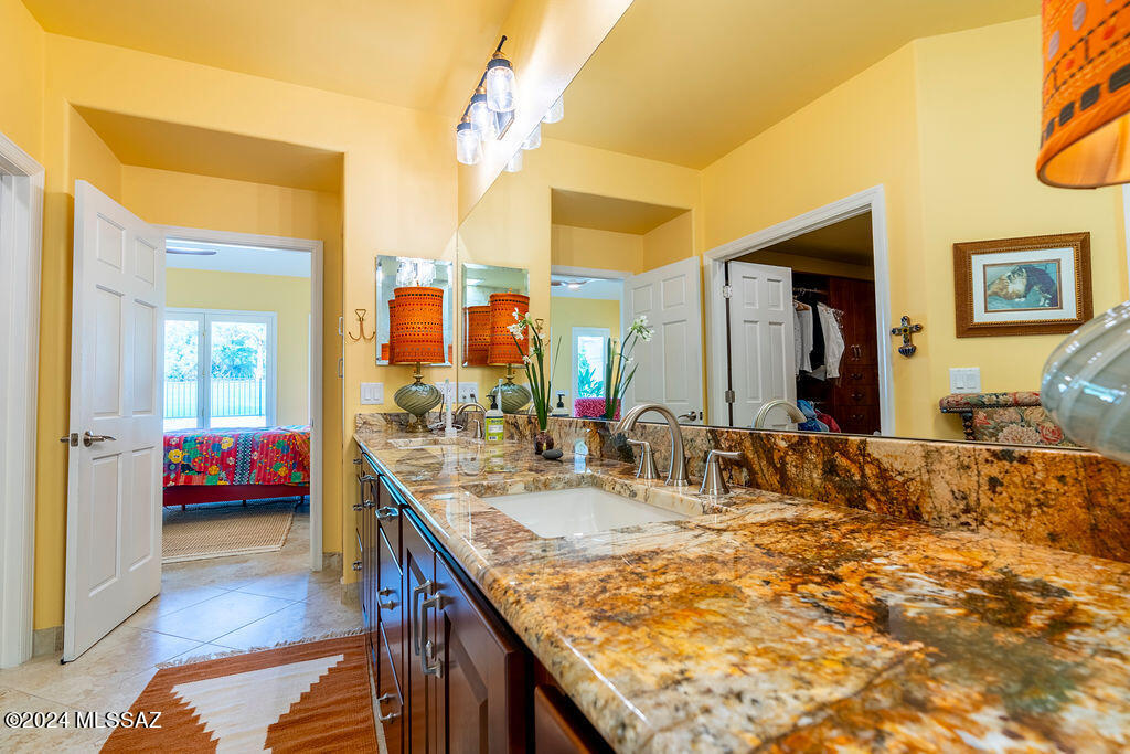 El Diamante Townhomes (1-15) - Residential
