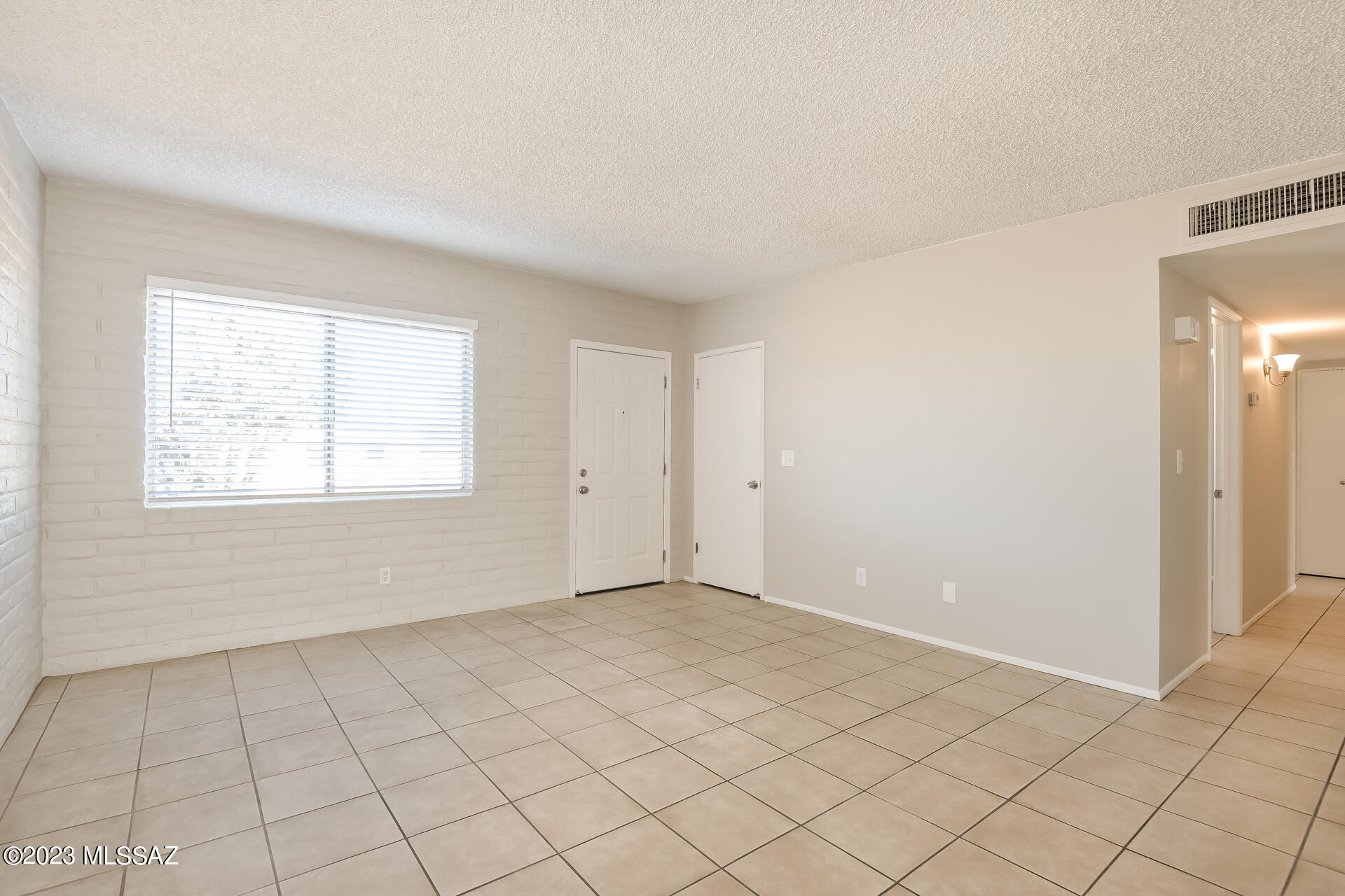 Lakecrest NO. 1 - Residential Lease