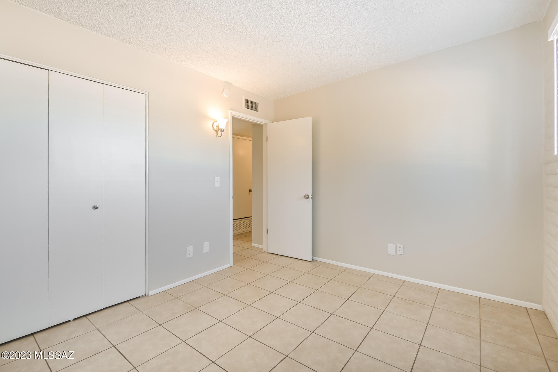 Lakecrest NO. 1 - Residential Lease