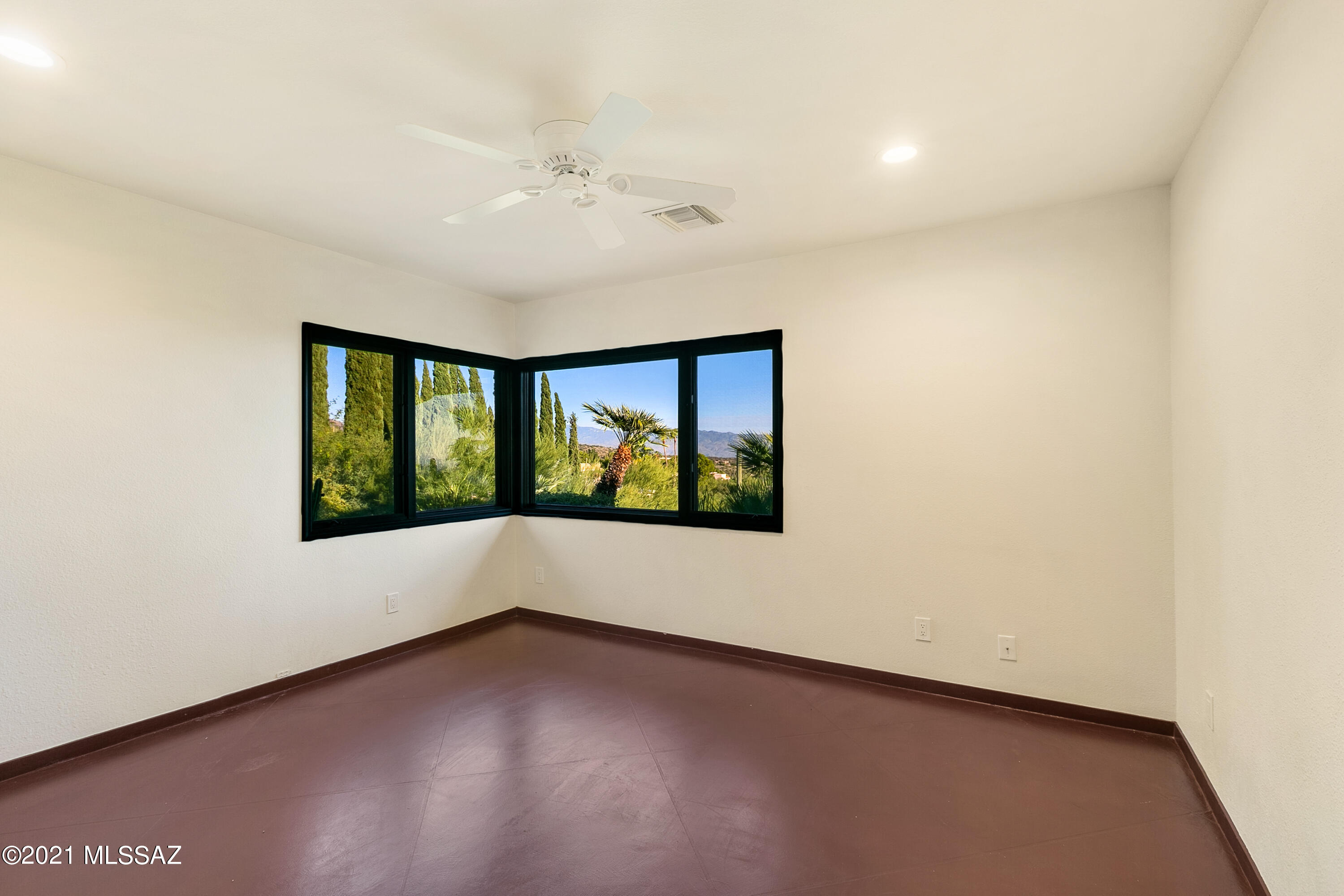 Skyline Country Club Estates (270-318) - Residential