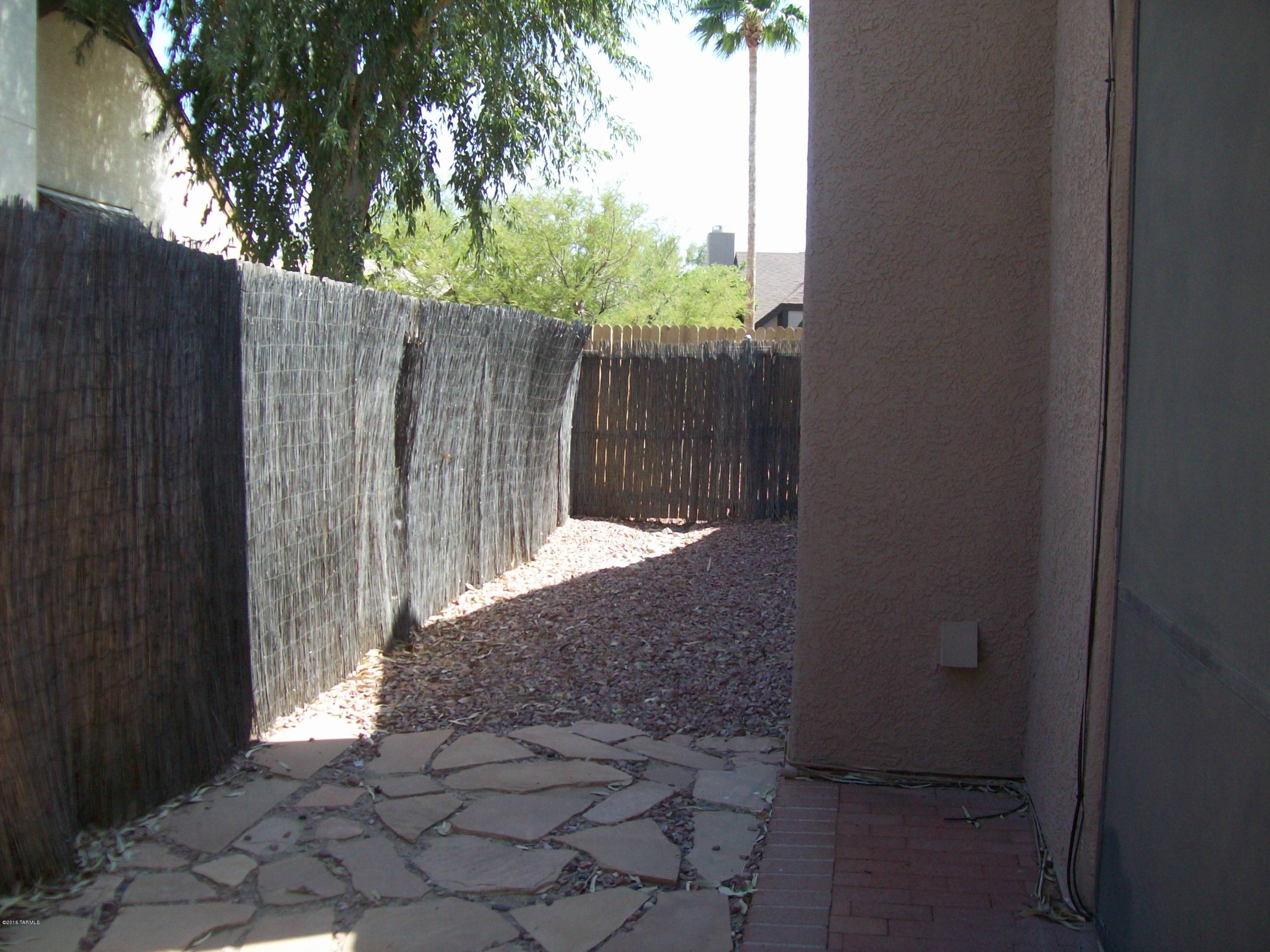 Gatewood Ranch(1-71,73-91) - Residential Lease